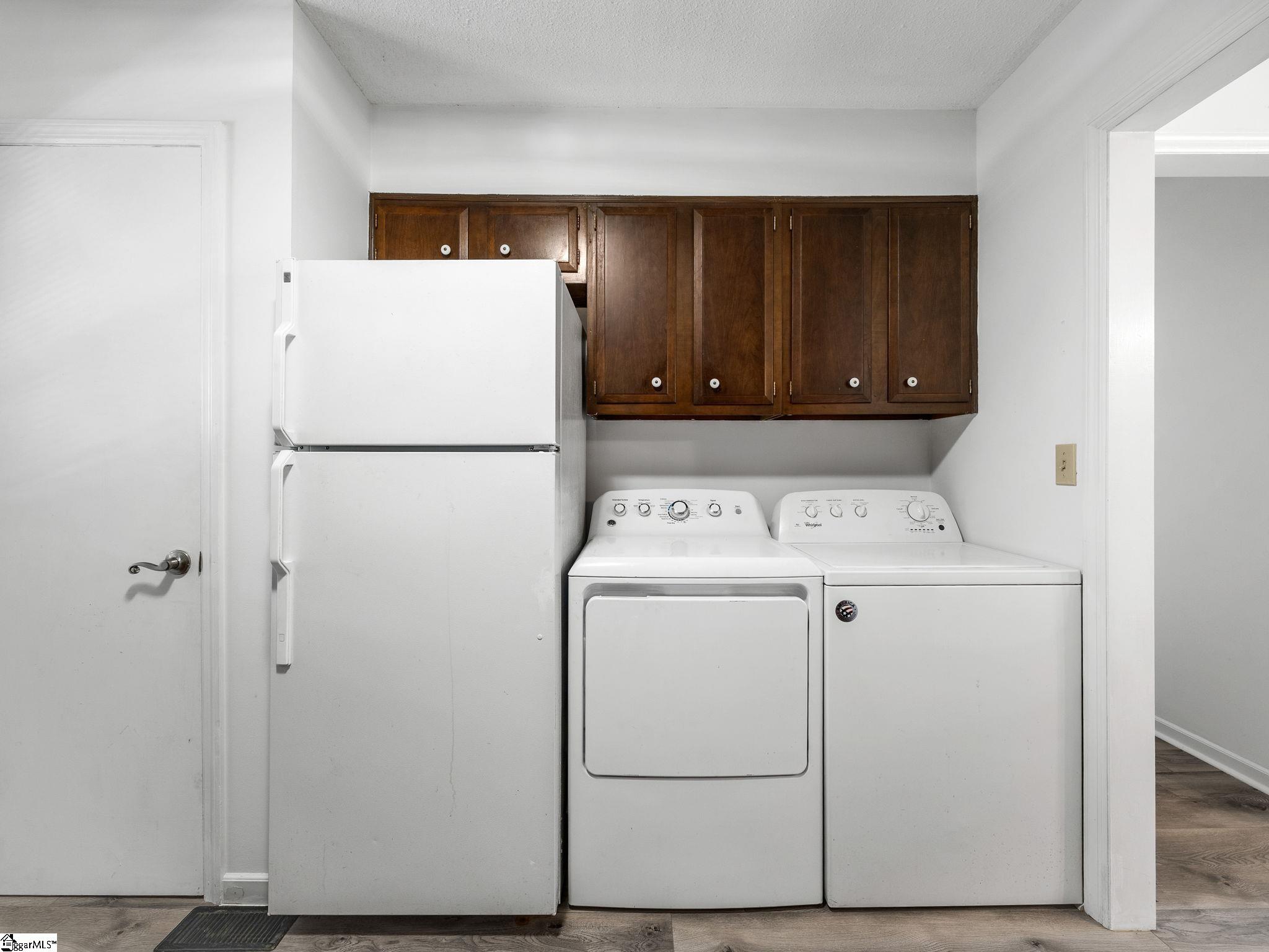 174 New Market Street Property Photo 17