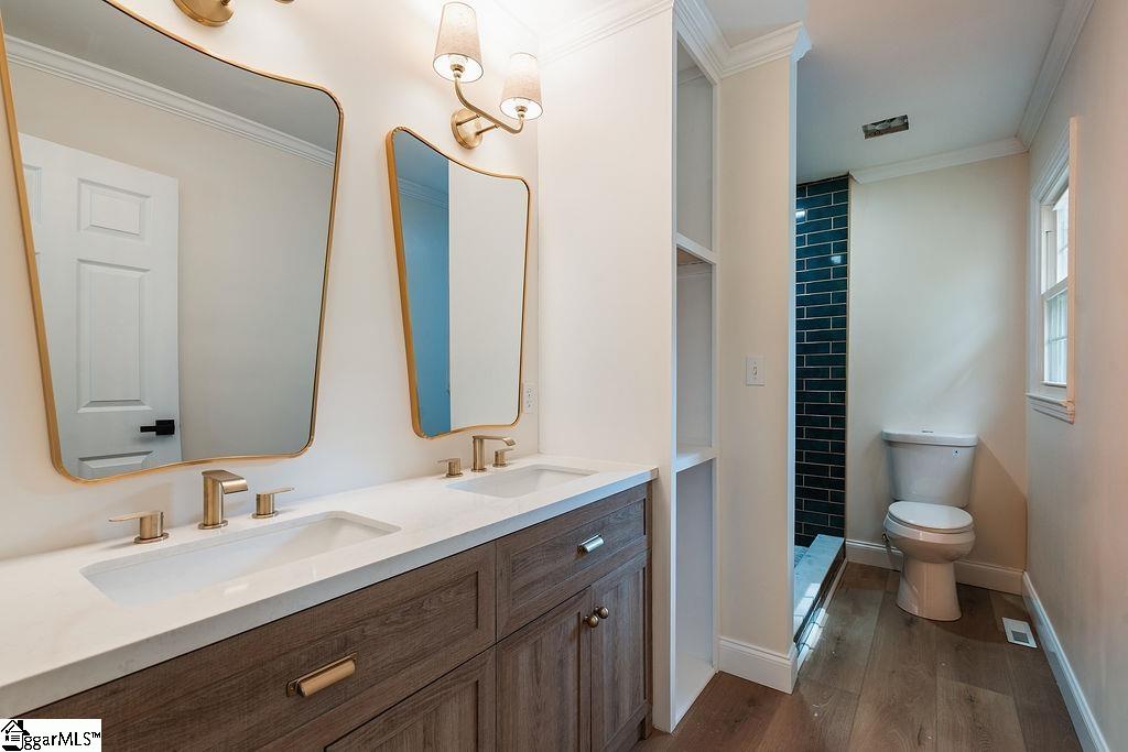 102 Kathryan Court Property Photo 18