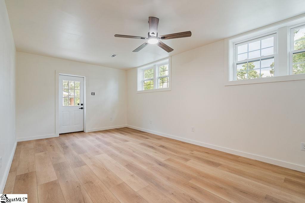 102 Kathryan Court Property Photo 21
