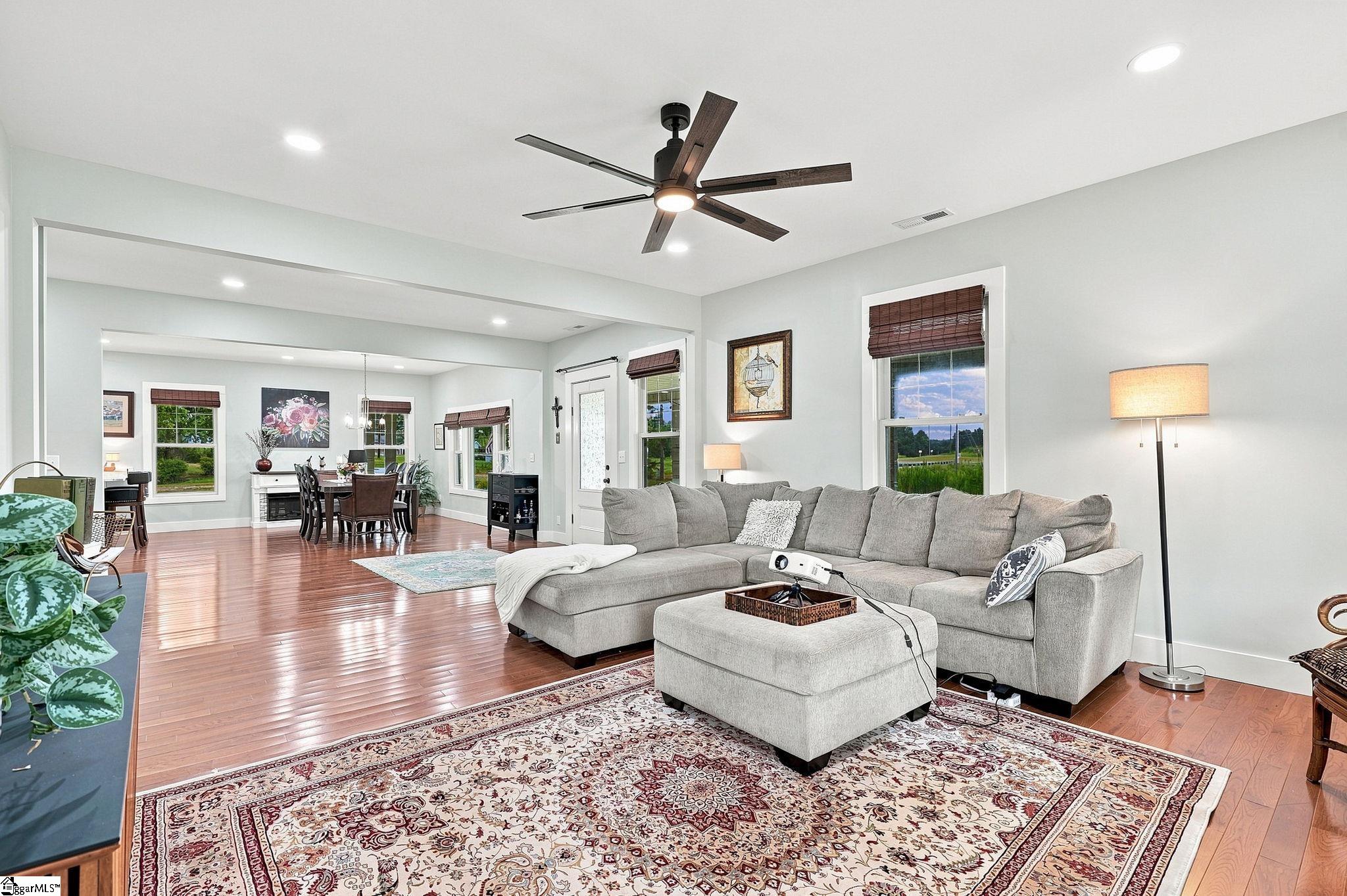 1334 Jameson Road Property Photo 8