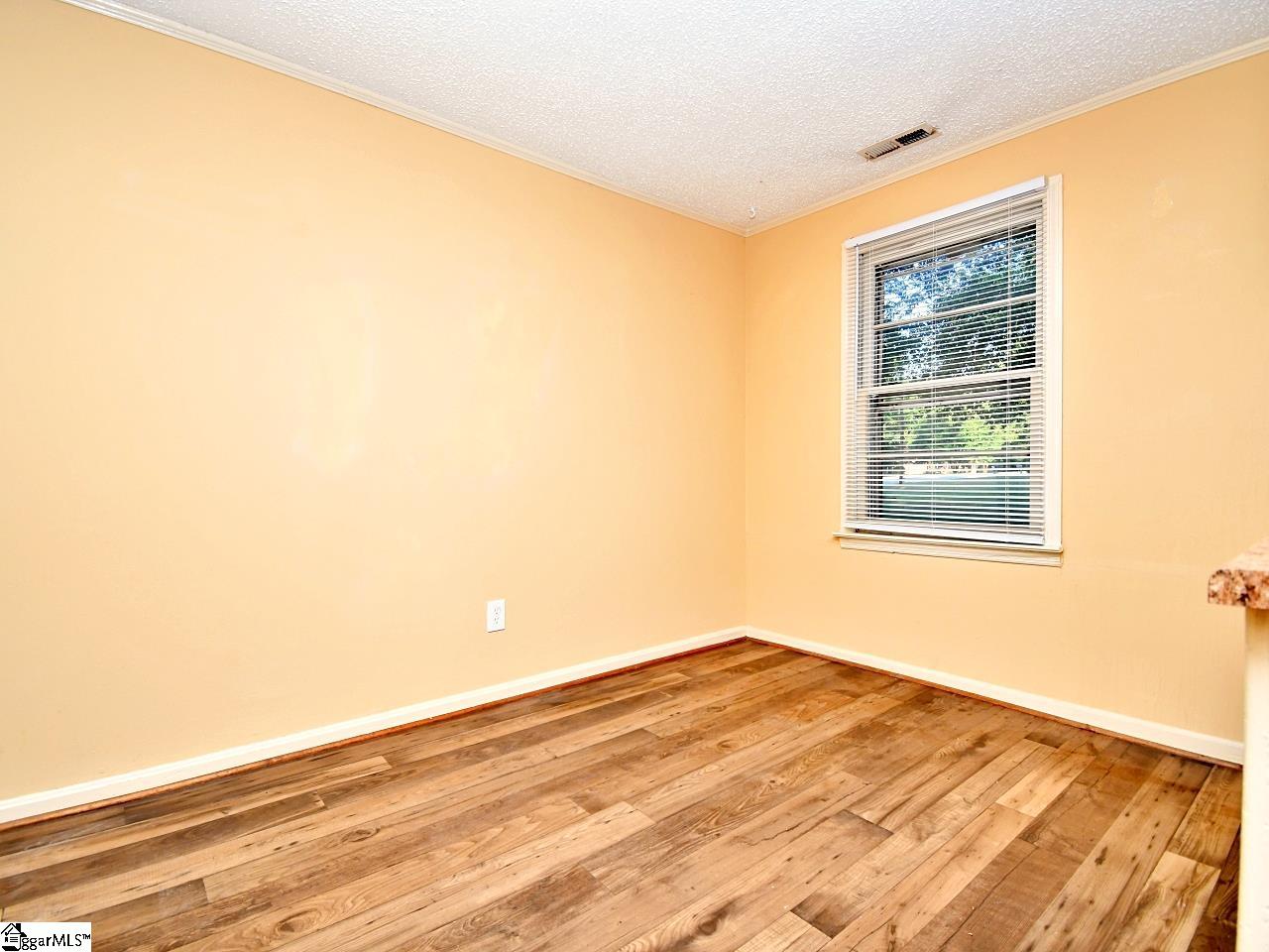 239 Eastbrook Drive Property Photo 5