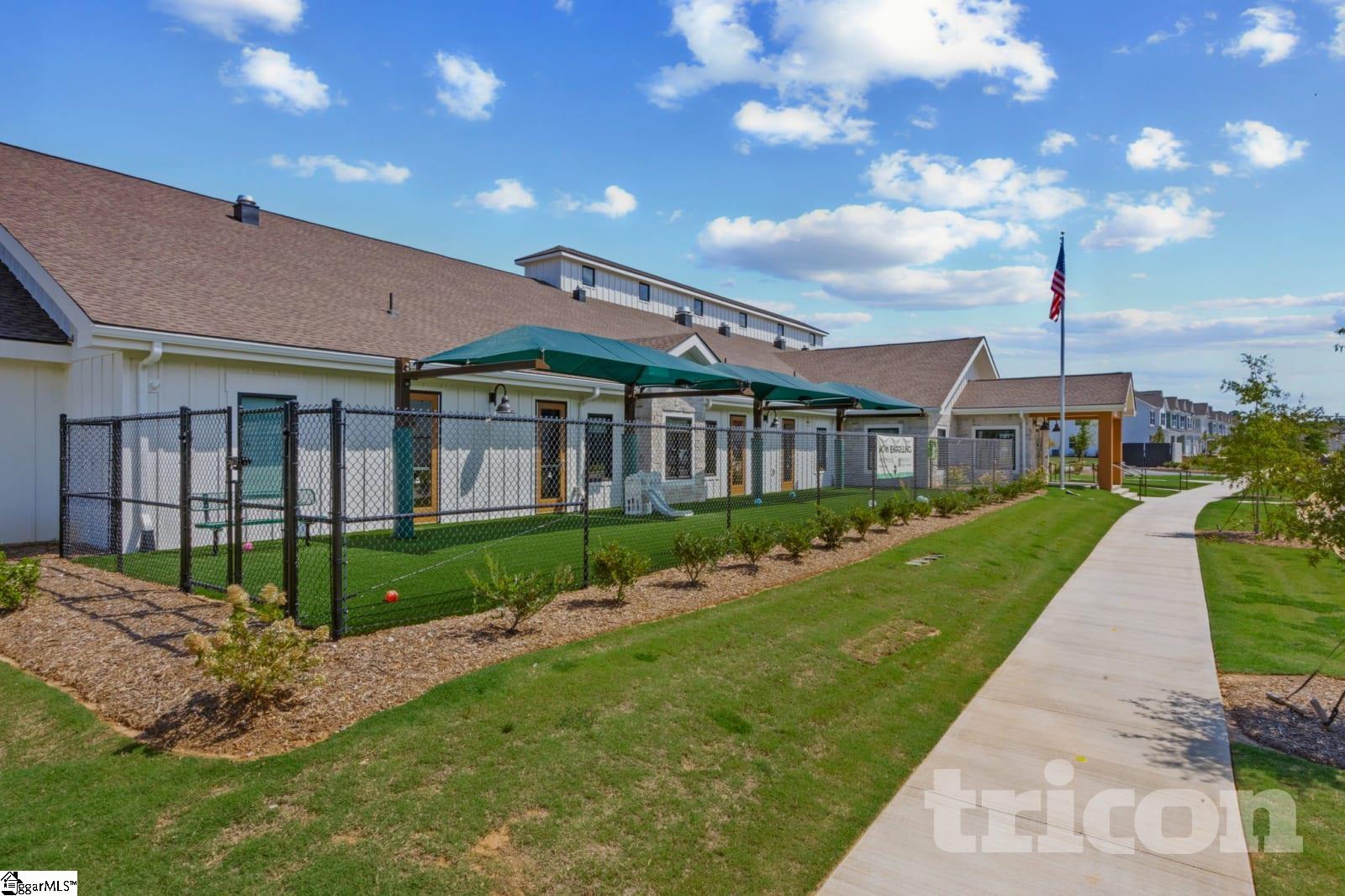 1602603 Property Photo 18