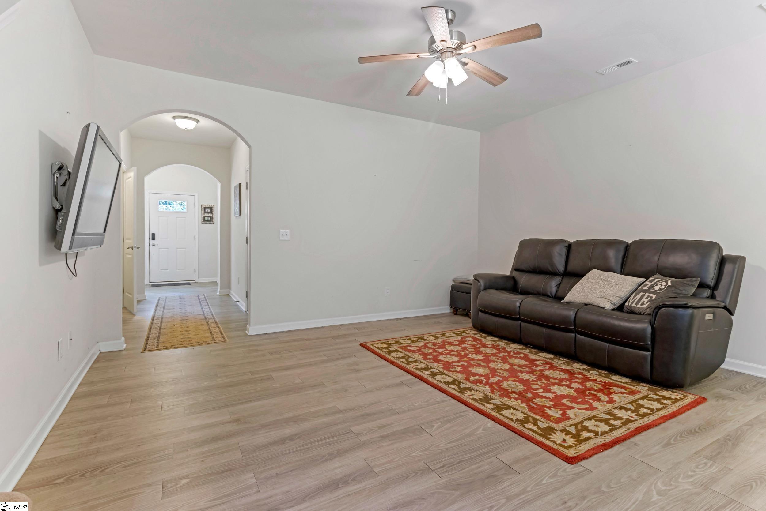 125 Emerywood Lane Property Photo 6