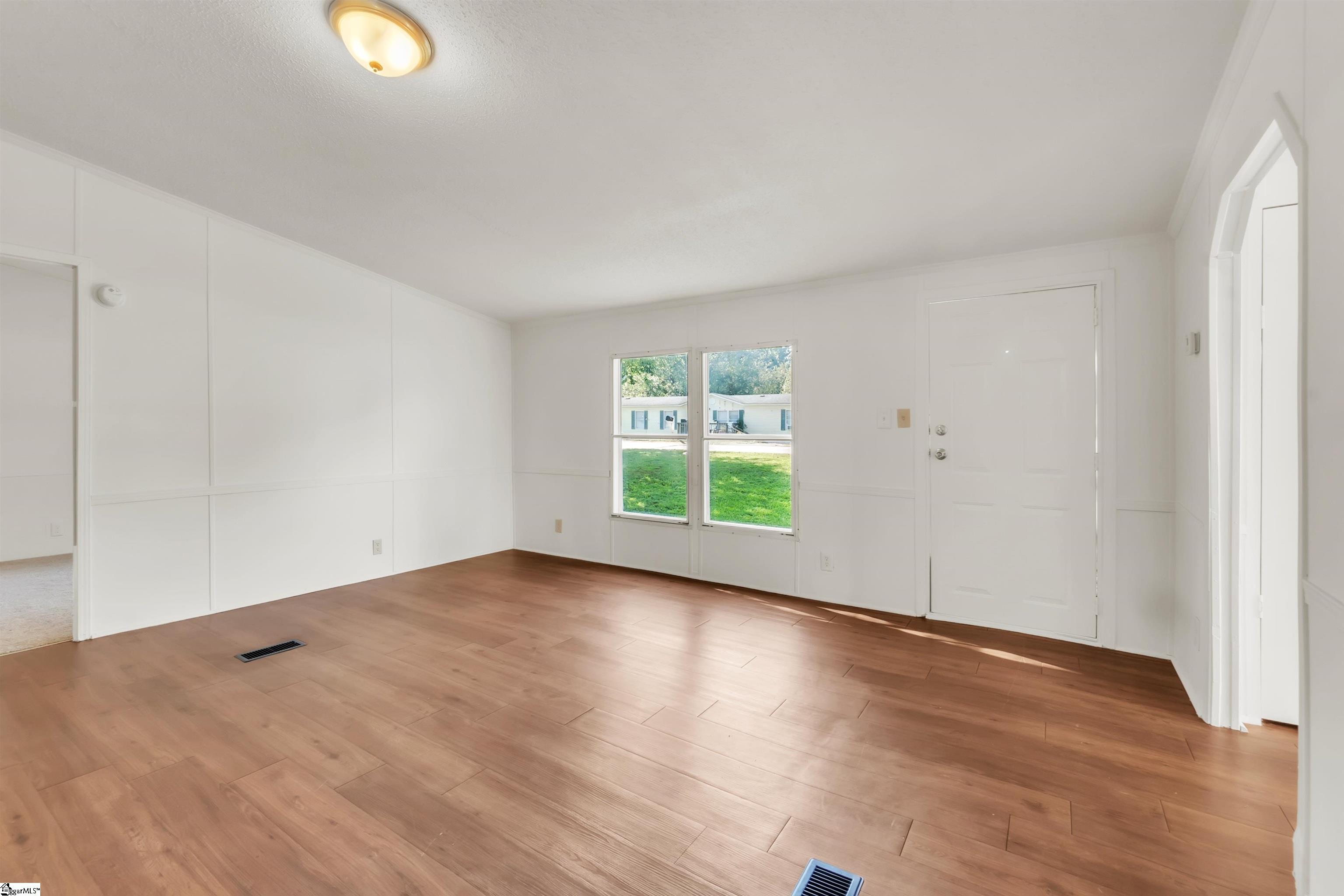 4 Current Drive Property Photo 5