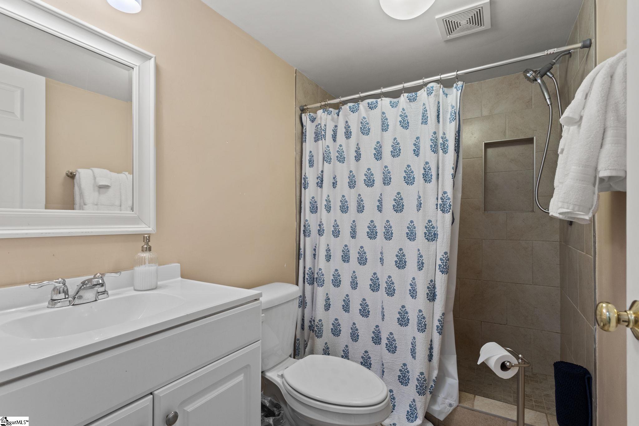 2 Abelia Drive Property Photo 25