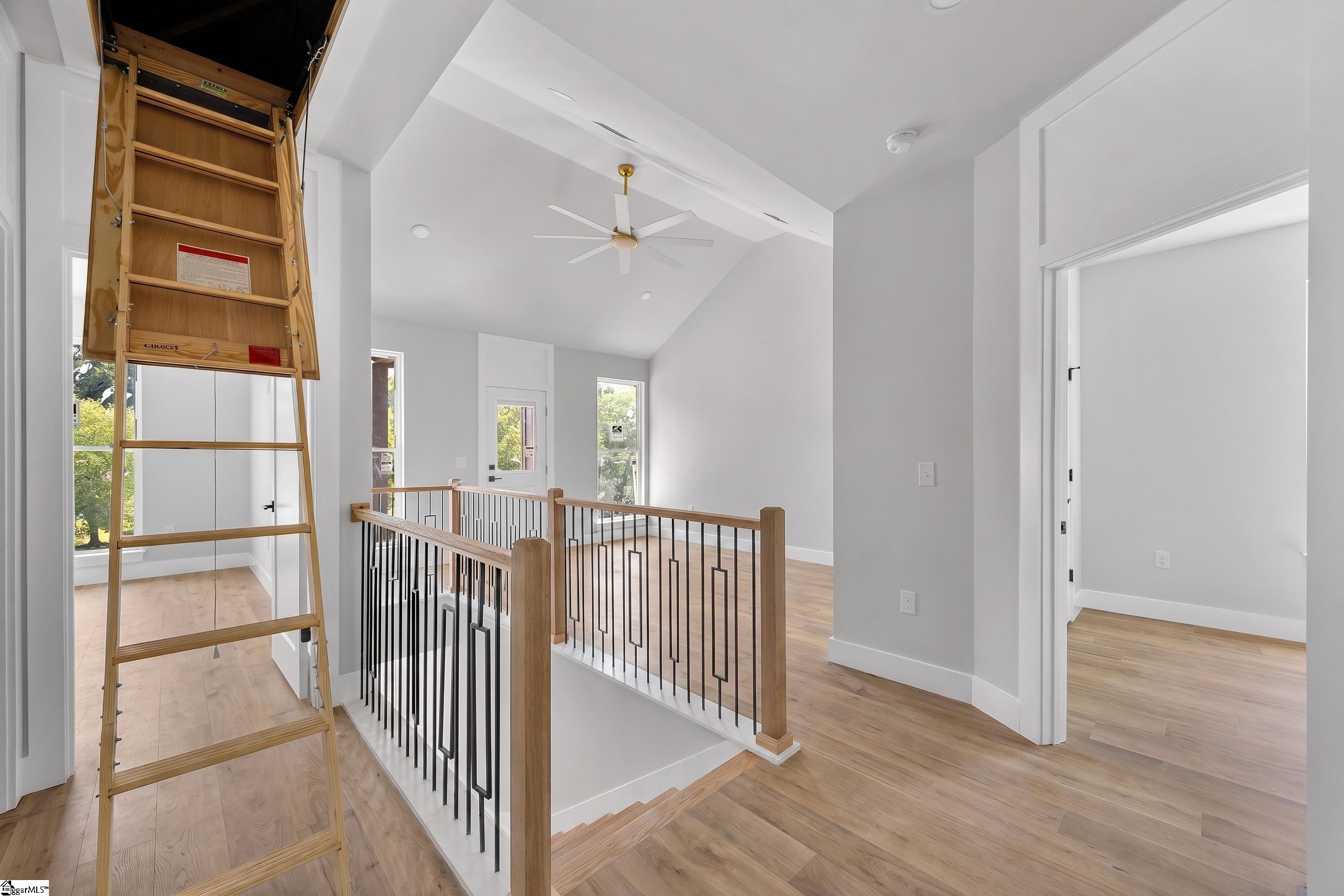 33 Happy Avenue Property Photo 13