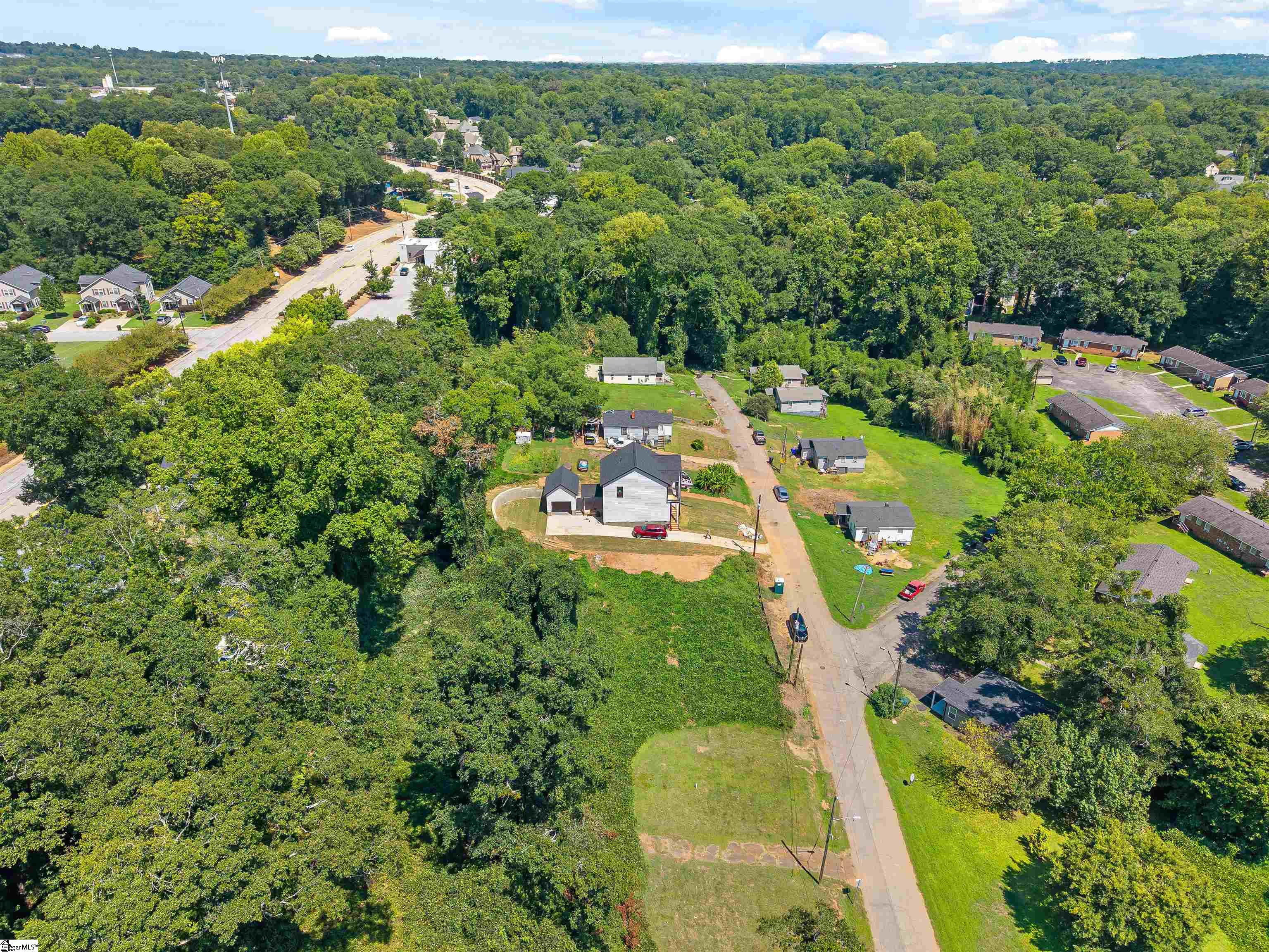 33 Happy Avenue Property Photo 26