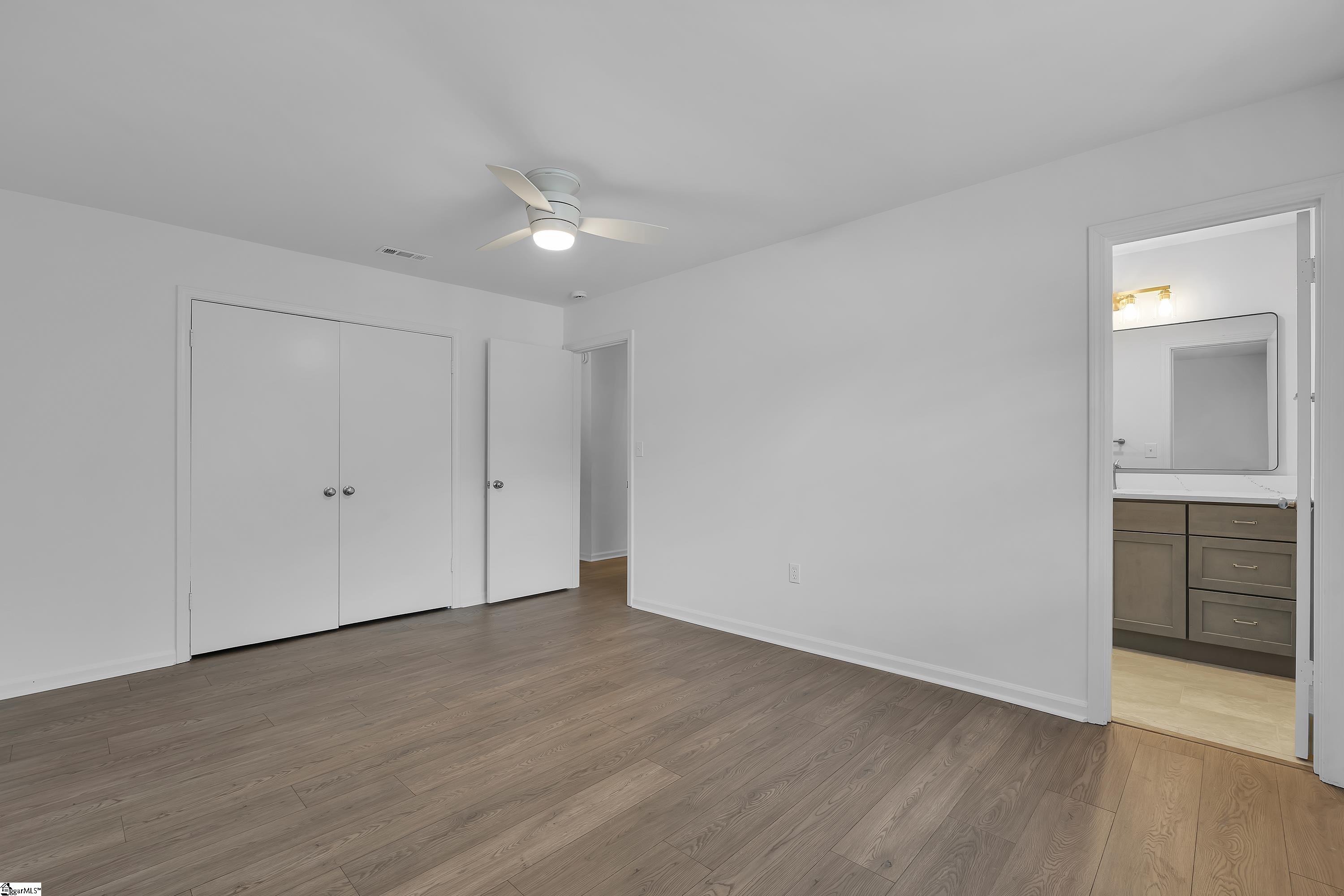 925 Cleveland Street Property Photo 16