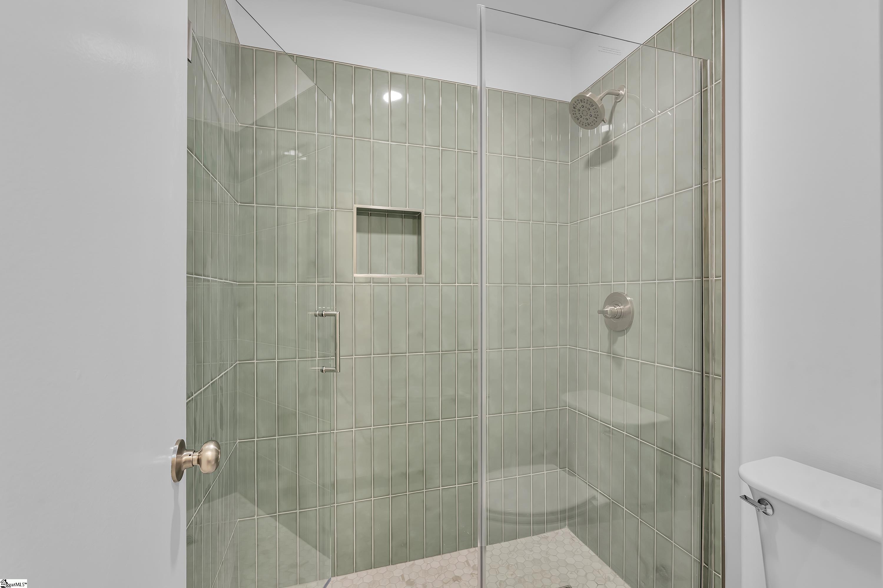 925 Cleveland Street Property Photo 18