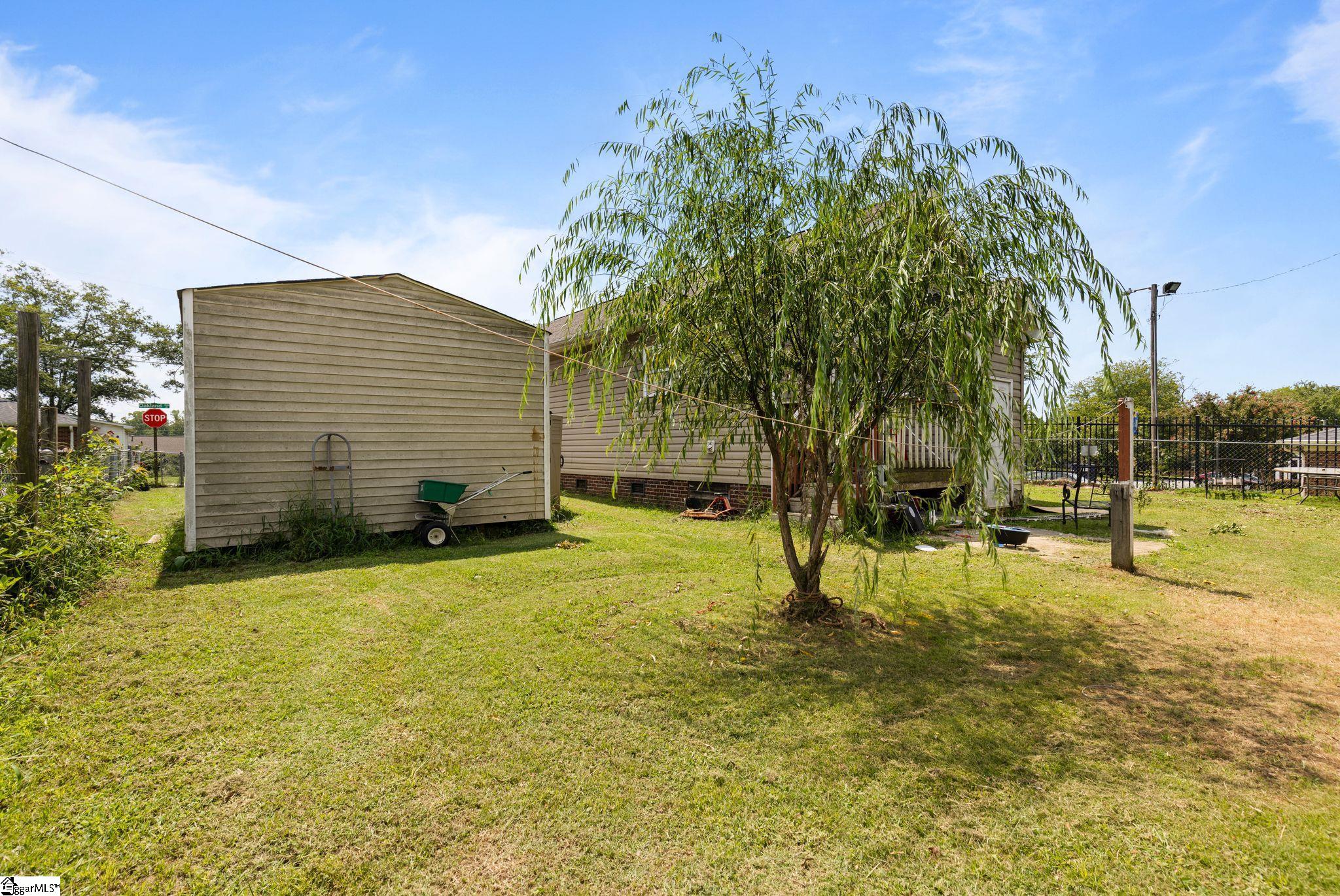 206 Oakland Avenue Property Photo 6