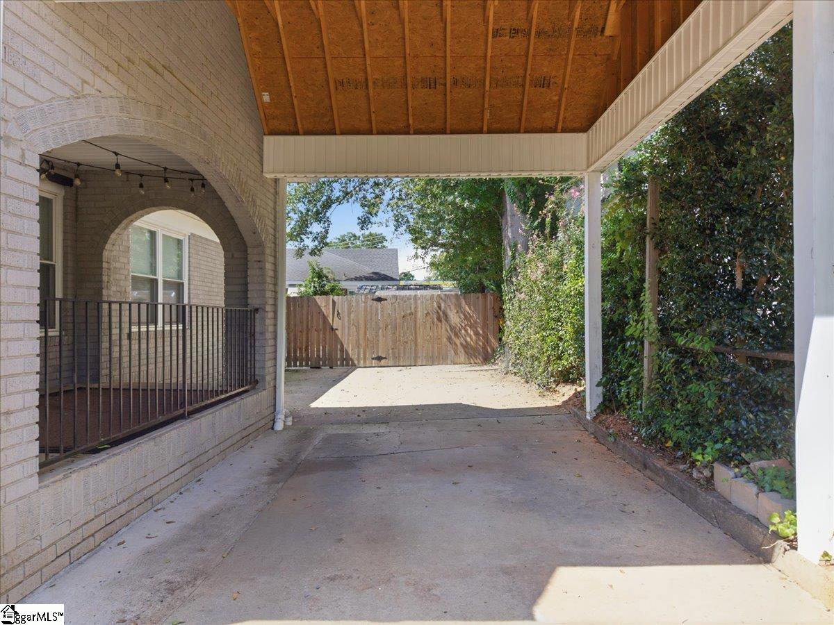 714 Arlington Avenue Property Photo 33