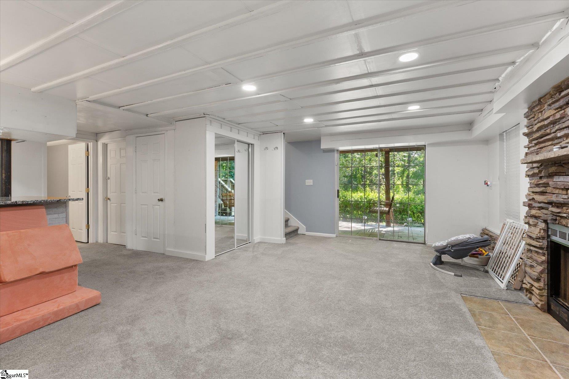 405 Foxhound Road Property Photo 37