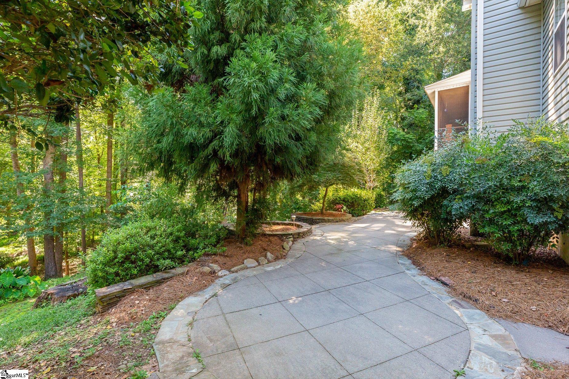 405 Foxhound Road Property Photo 43
