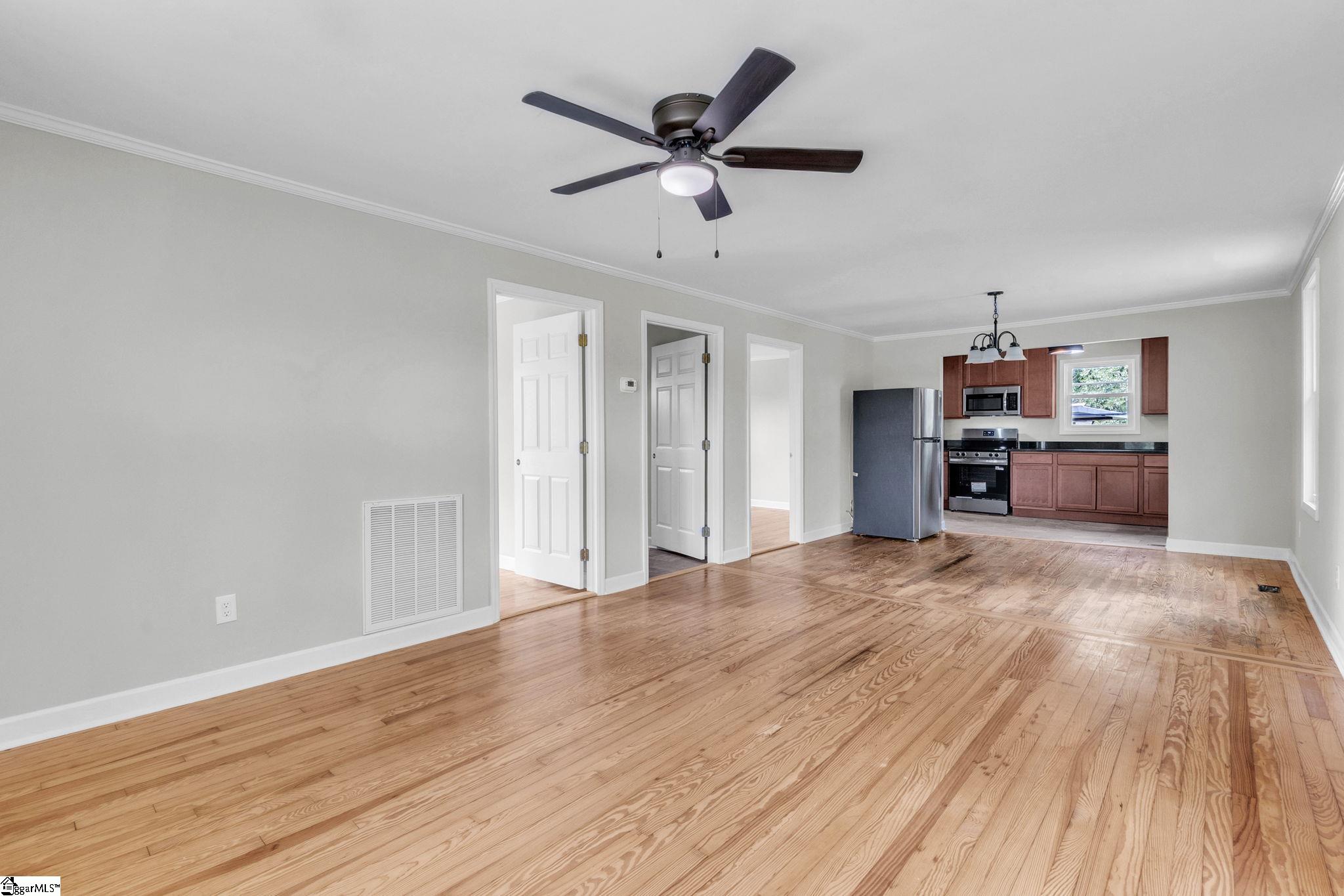 115 Milliken Street Property Photo 6