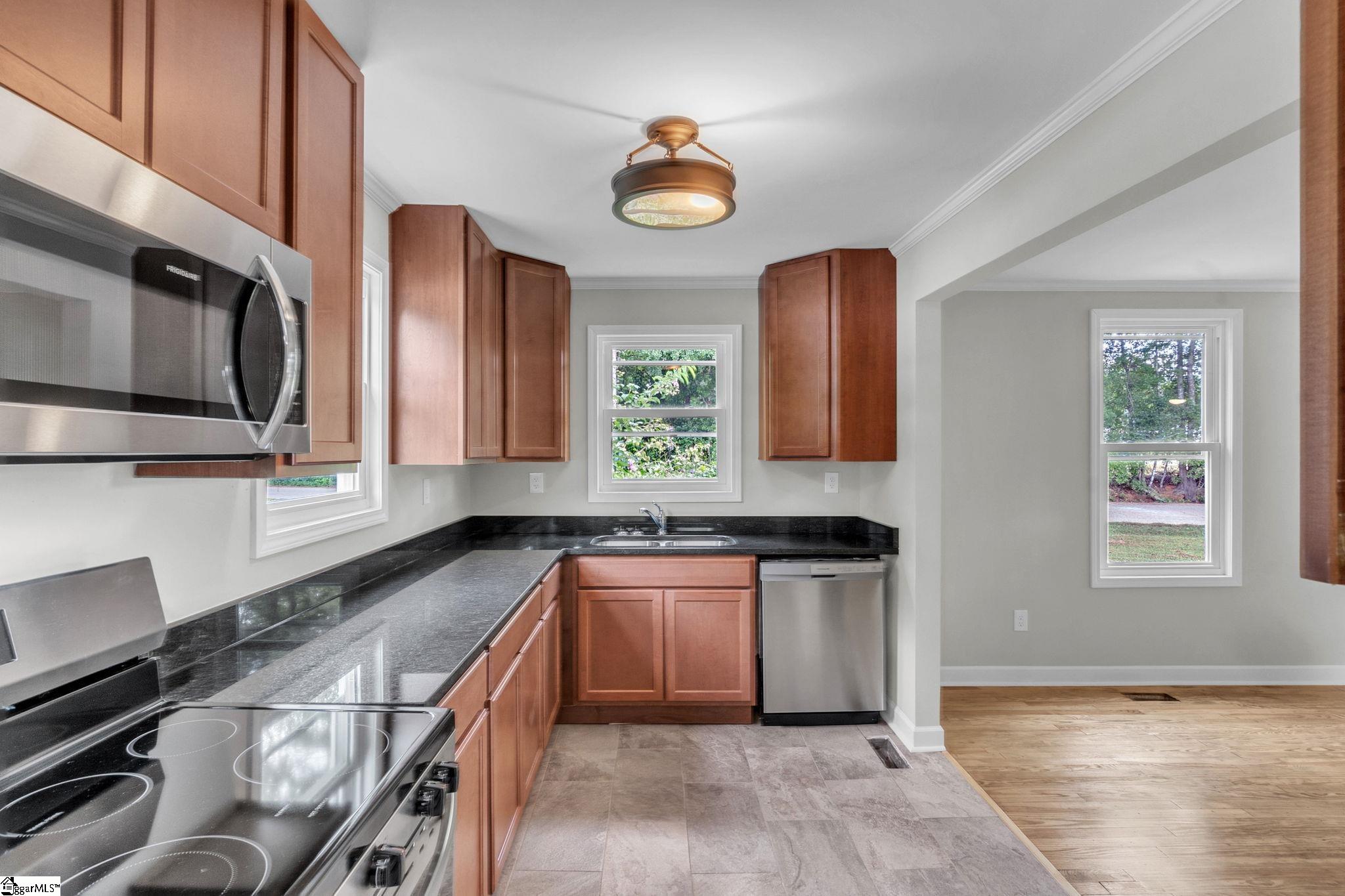 115 Milliken Street Property Photo 12