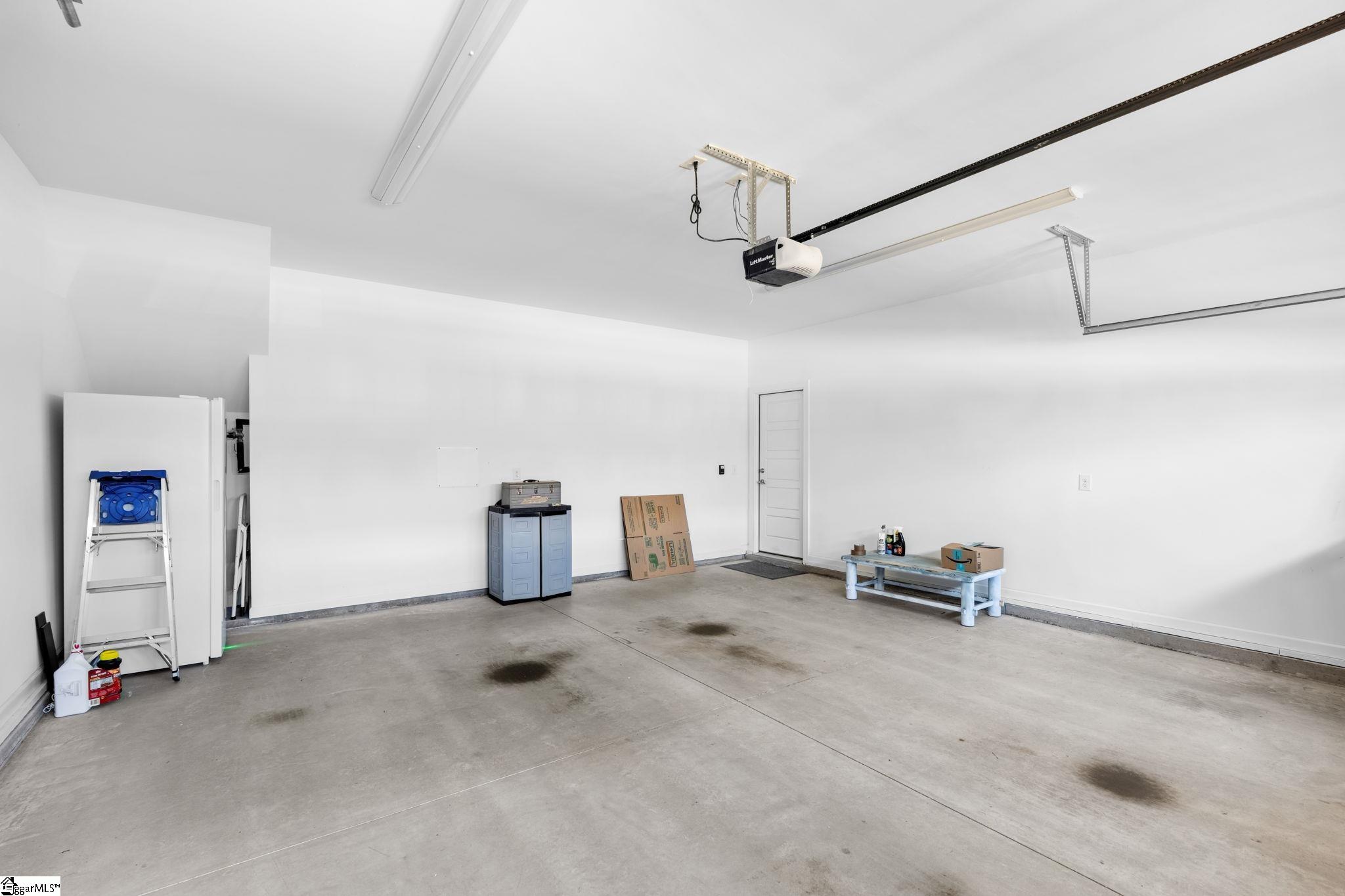 1602663 Property Photo 27