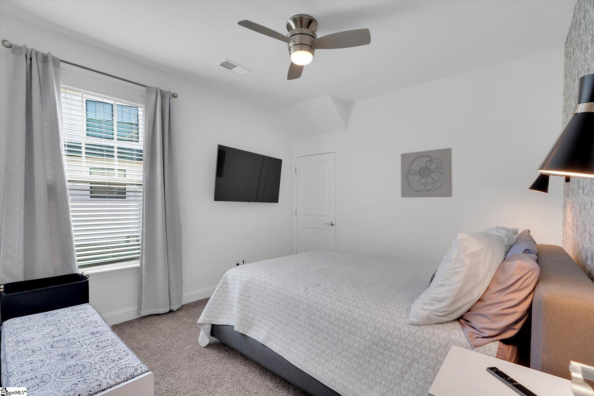218 Montview Circle Property Photo 19