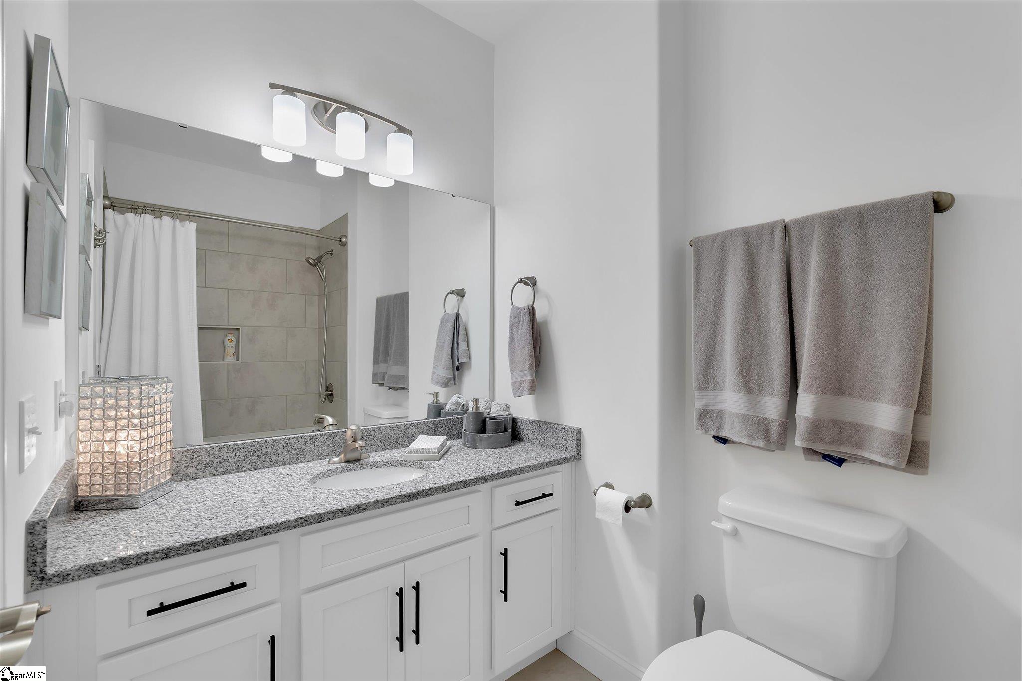 218 Montview Circle Property Photo 20