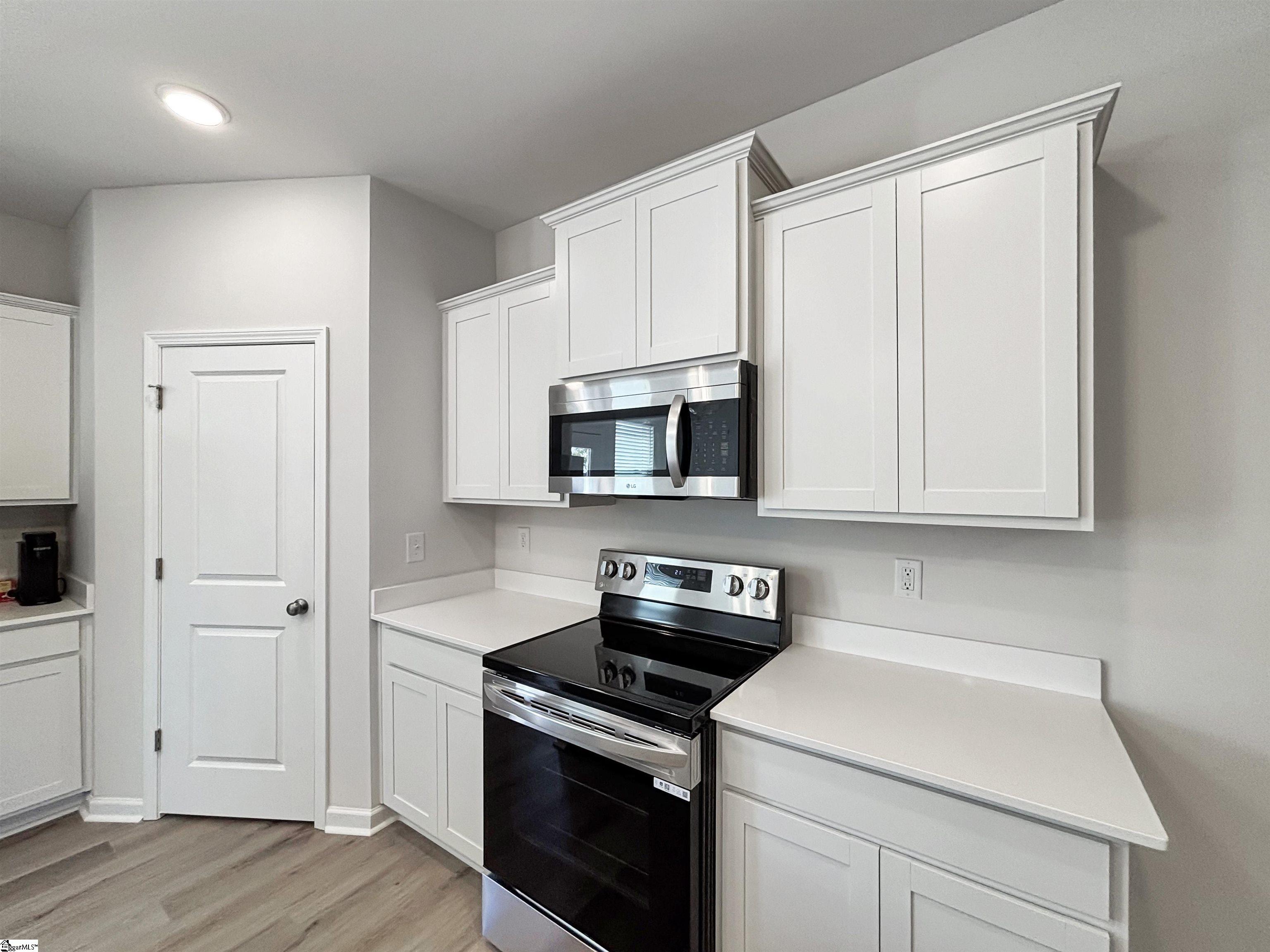 1602669 Property Photo 7