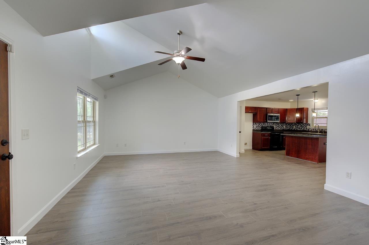 129 Hurst Avenue Property Photo 7