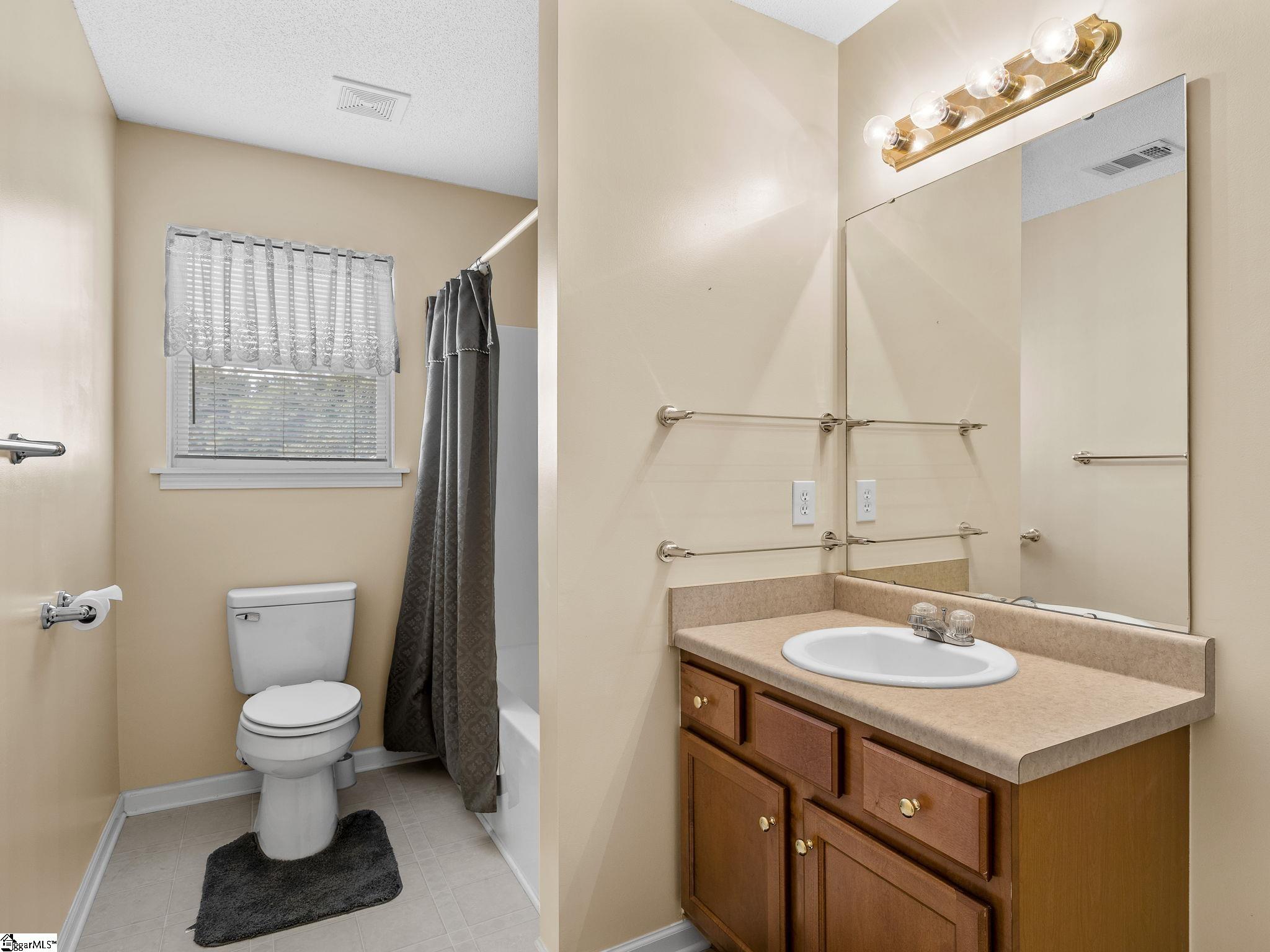 104 Bermuda Lane Property Photo 33
