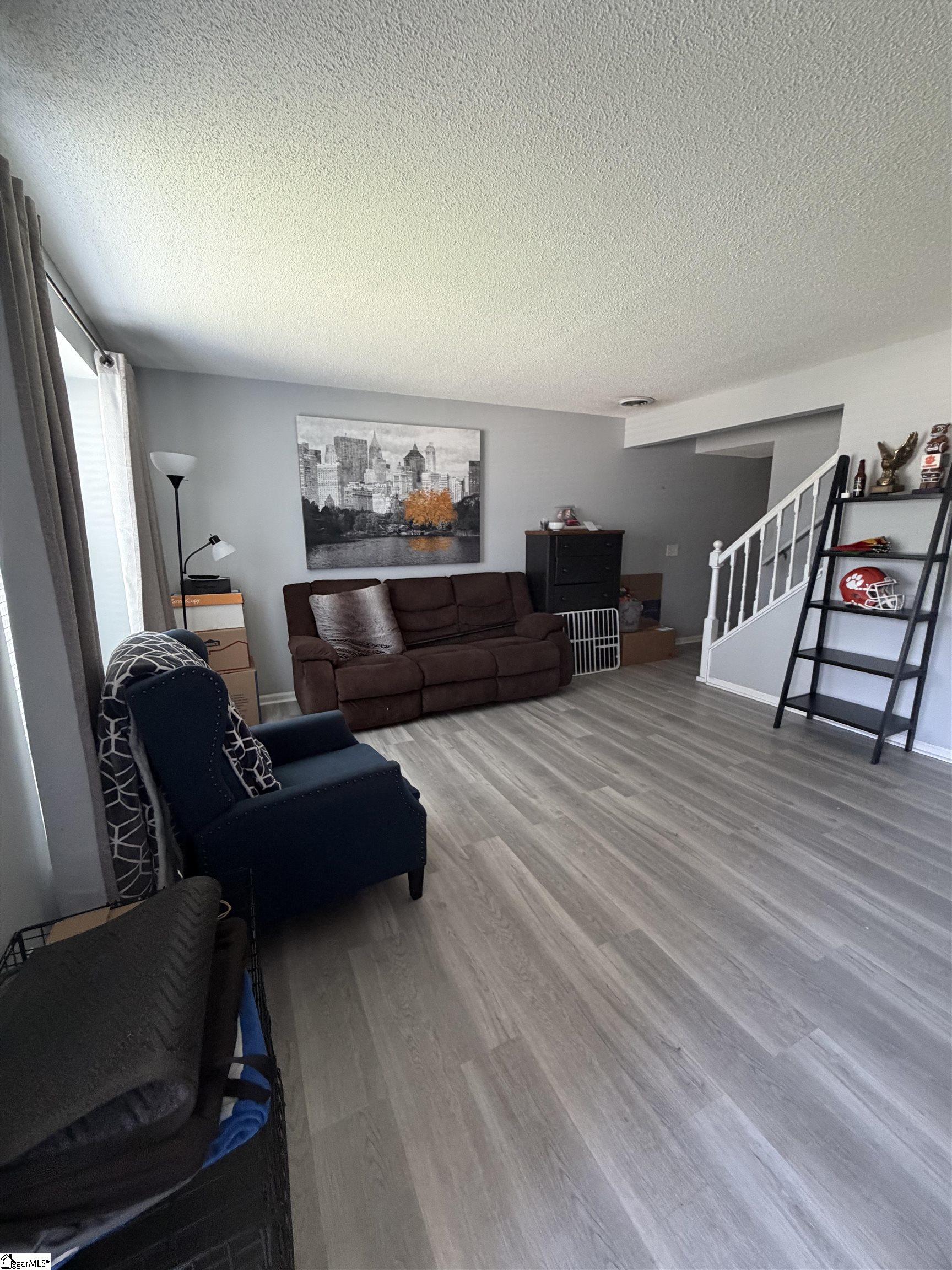 34 Birchview Street Property Photo 4