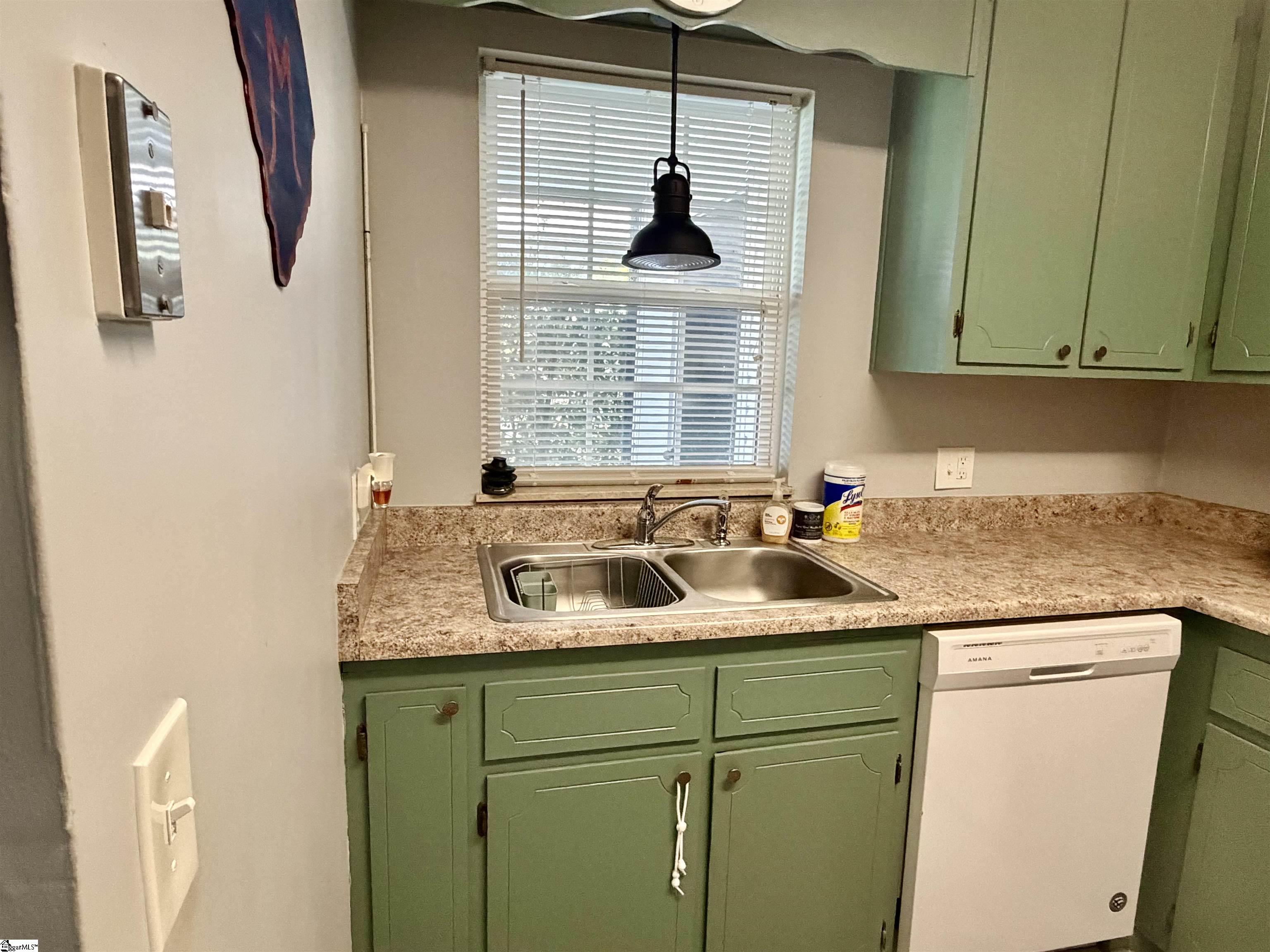 34 Birchview Street Property Photo 26