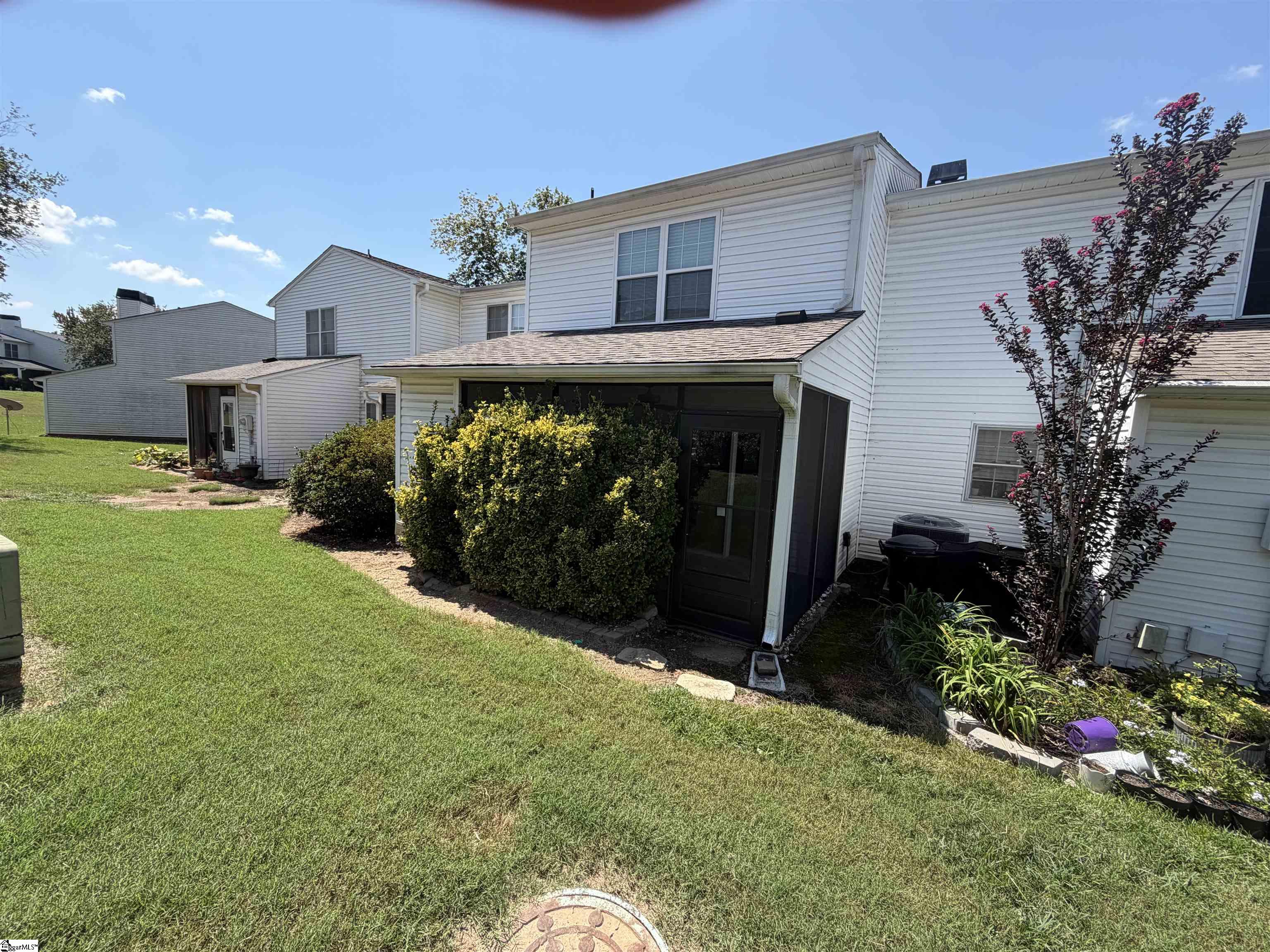 34 Birchview Street Property Photo 35