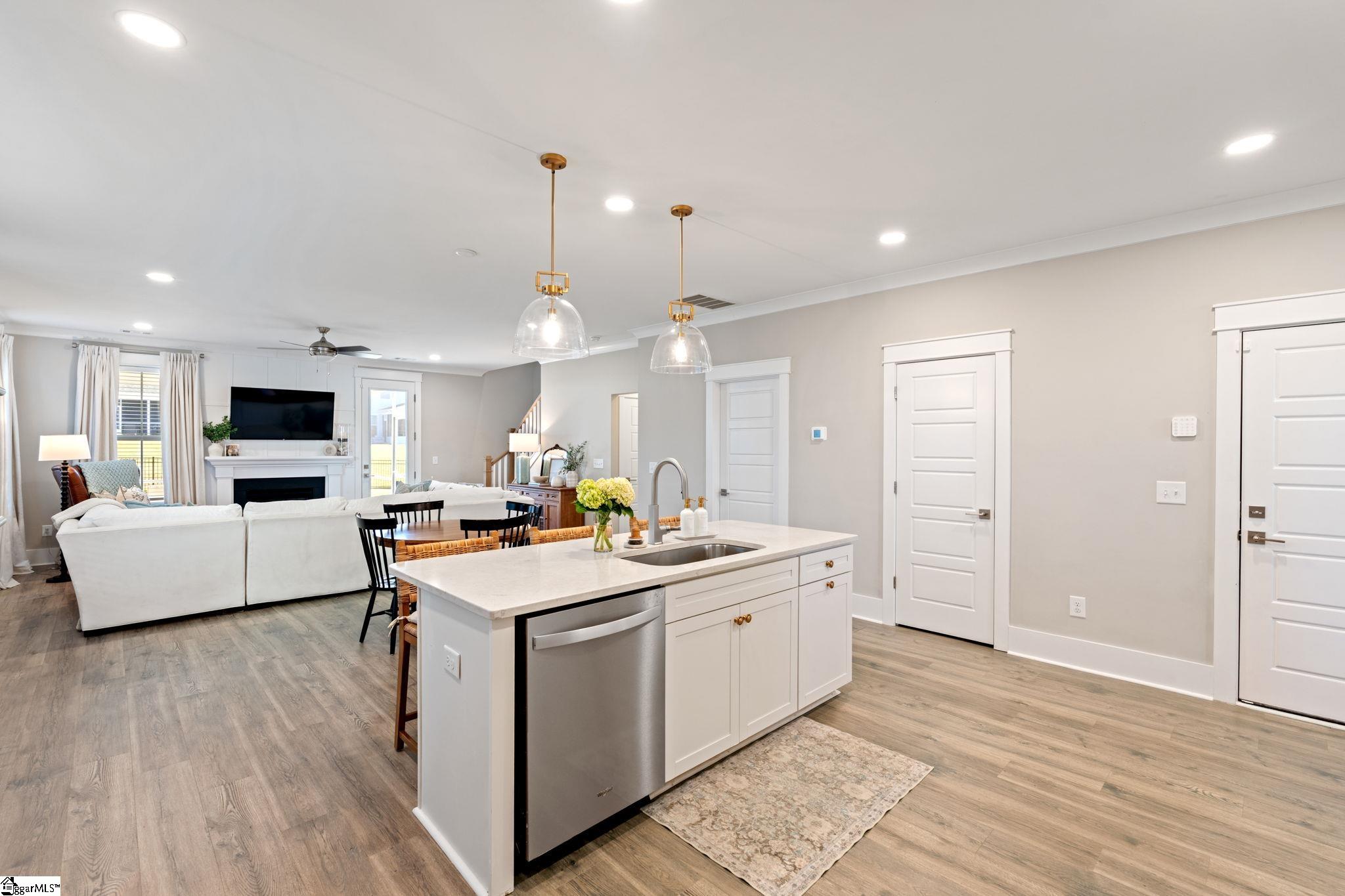 311 Encampment Boulevard Property Photo 13