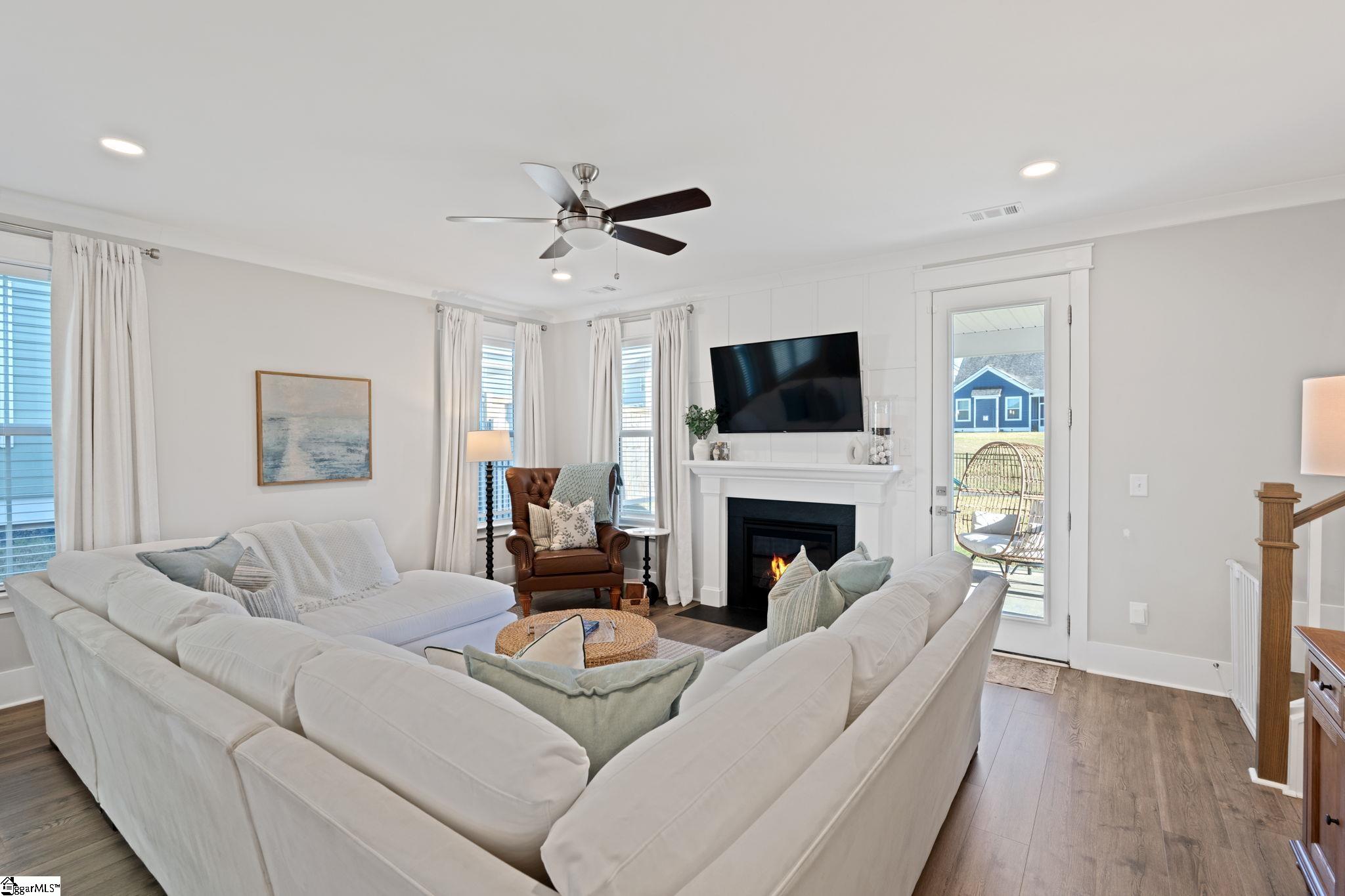 311 Encampment Boulevard Property Photo 16