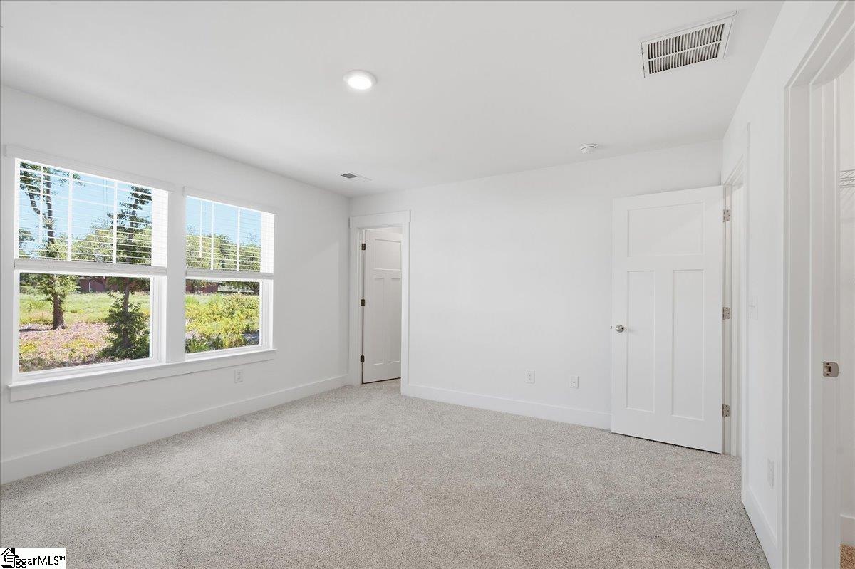 241 Islay Way Property Photo 16