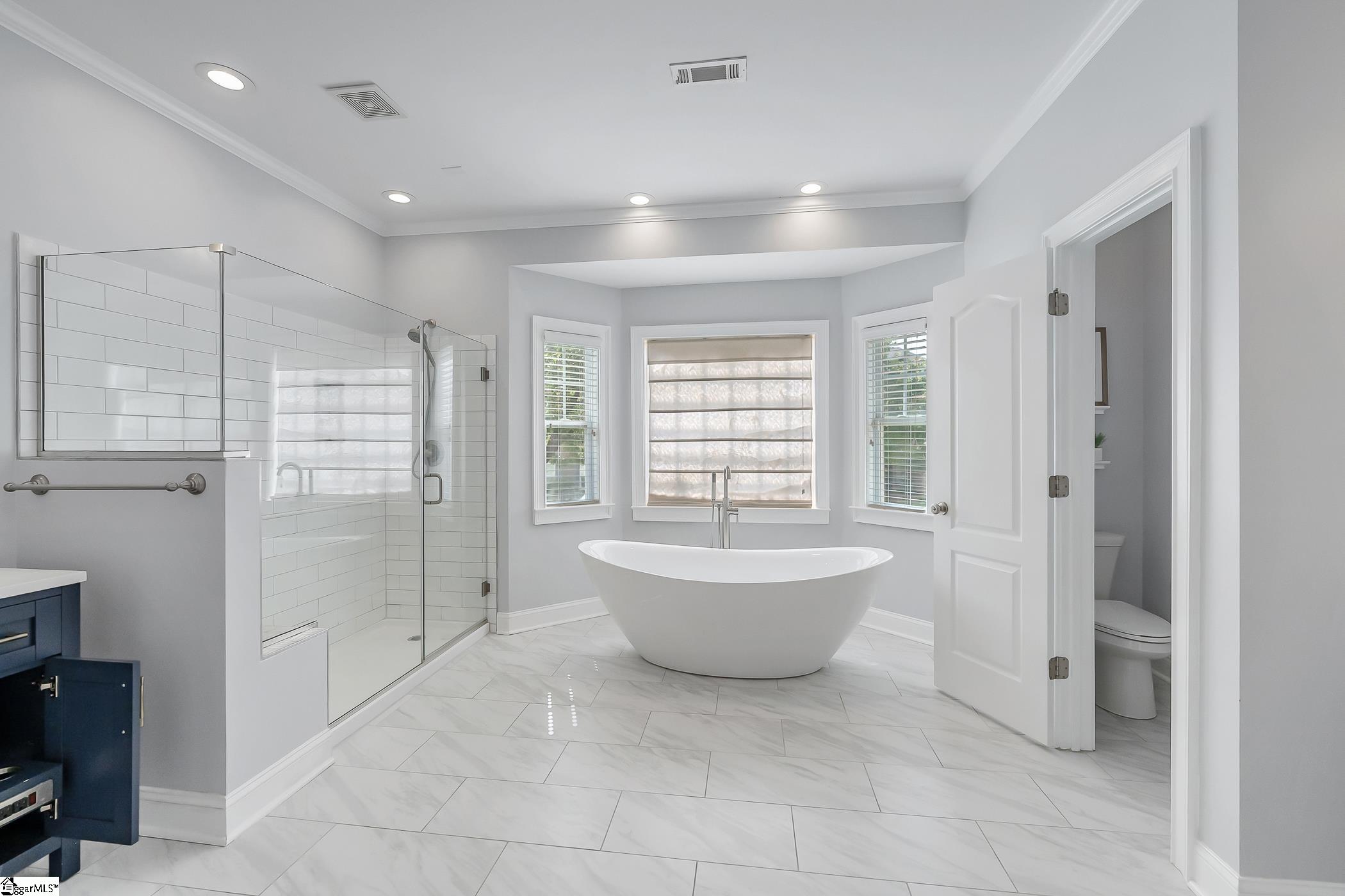8 Firnstone Court Property Photo 8