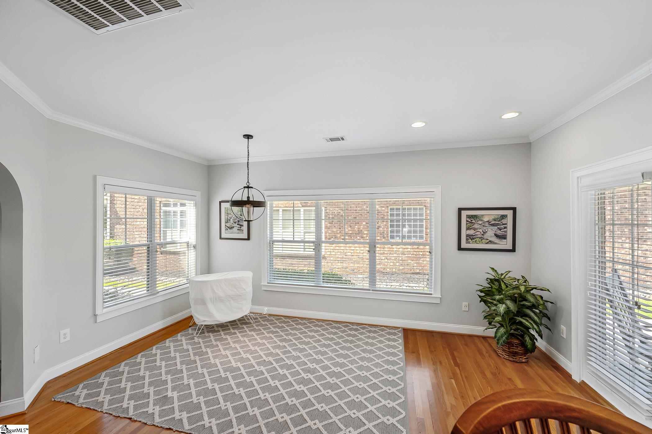 8 Firnstone Court Property Photo 25