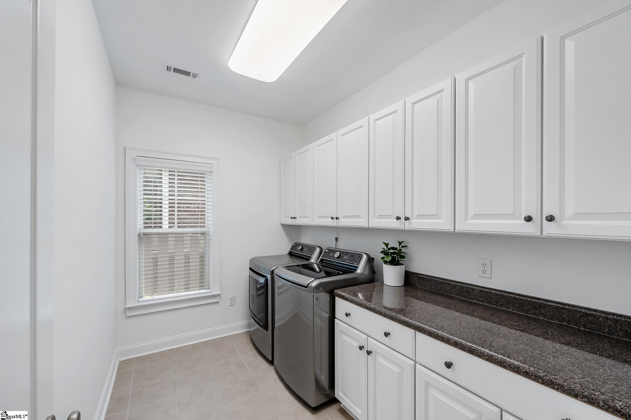 8 Firnstone Court Property Photo 27