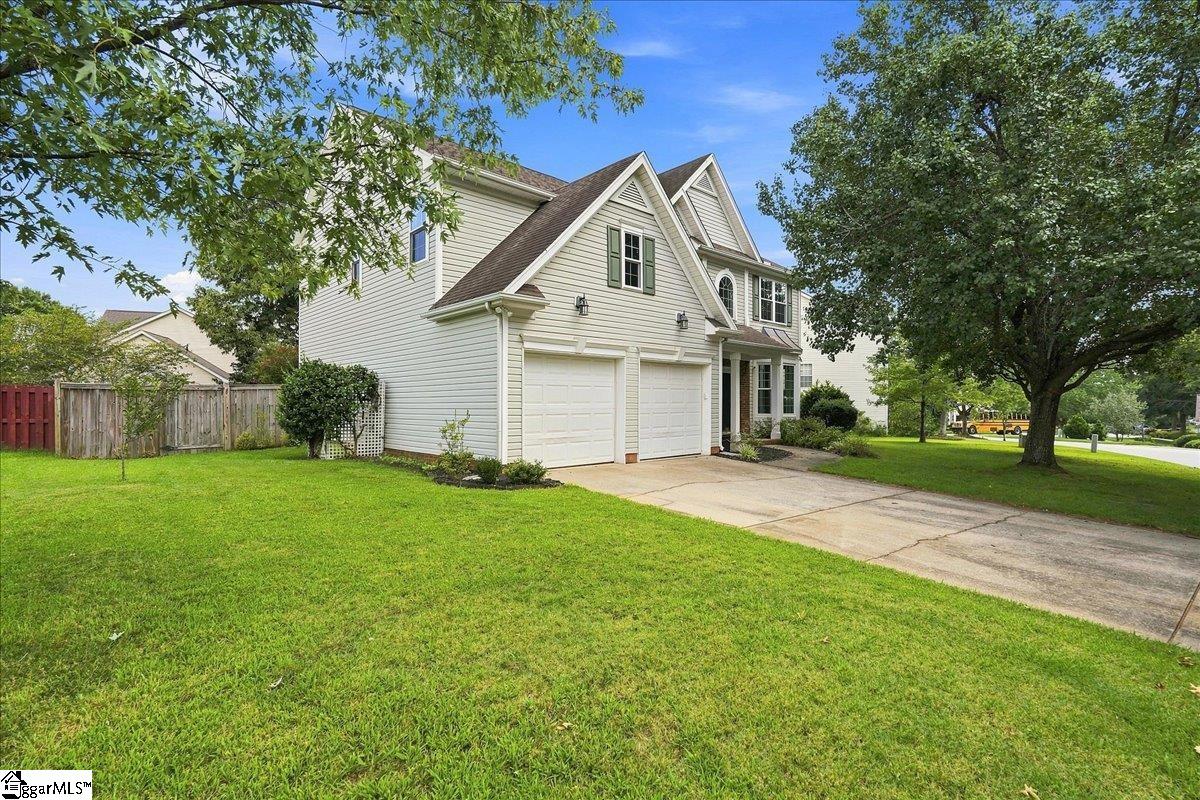 103 Woodruff Lake Way Property Photo 4