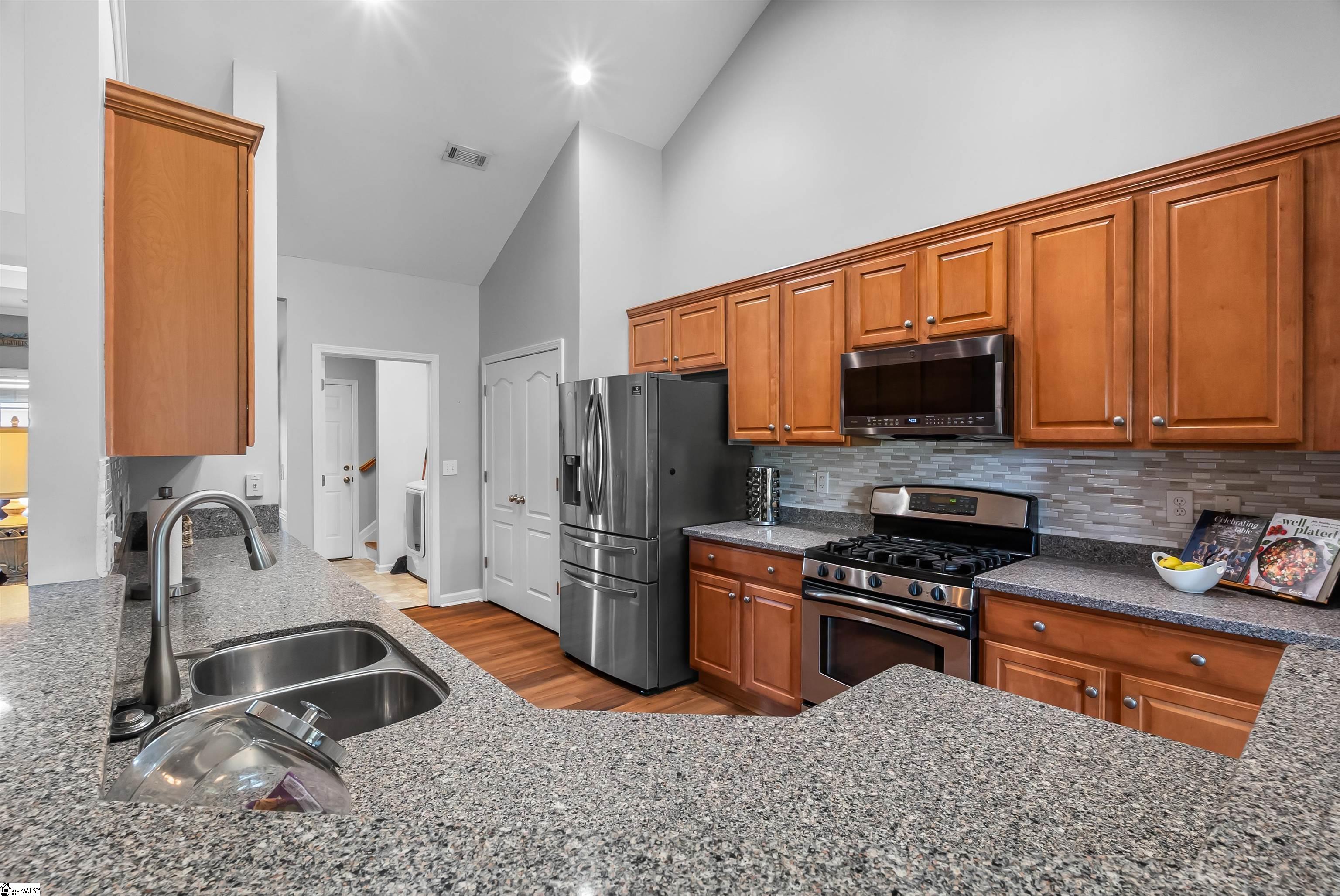 129 Saint Johns Street Property Photo 12