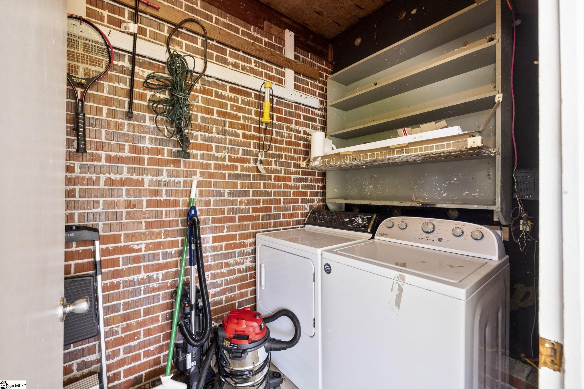 1 Dickens Lane Property Photo 23