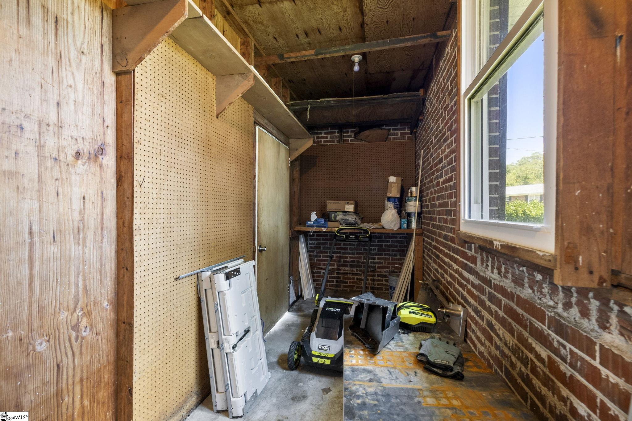 1 Dickens Lane Property Photo 24