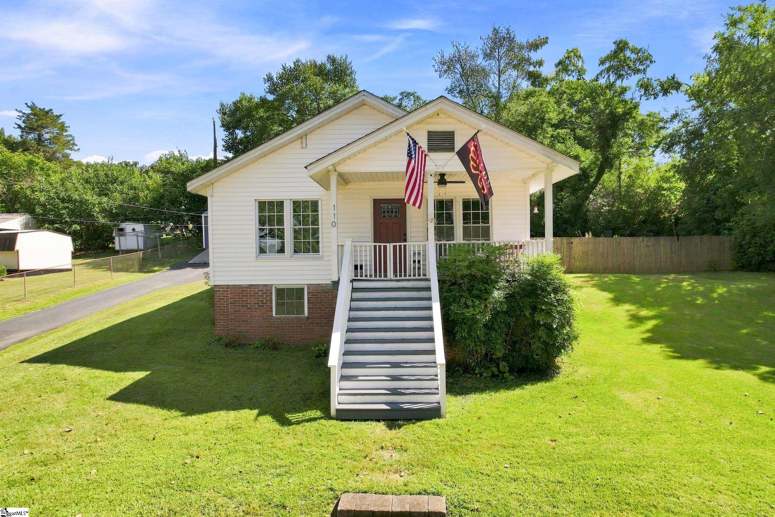 110 Ligon Street Property Photo 1