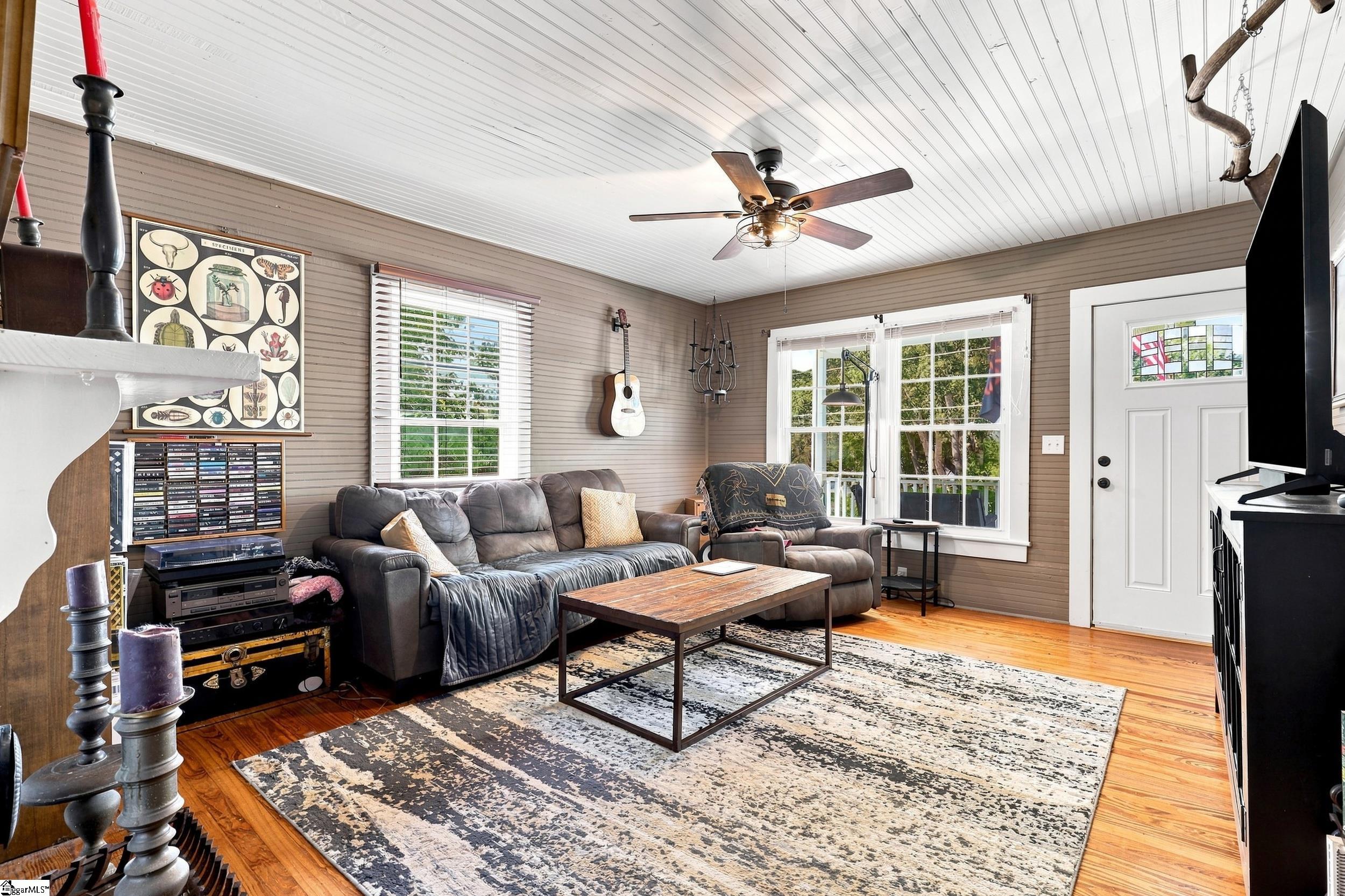 110 Ligon Street Property Photo 4