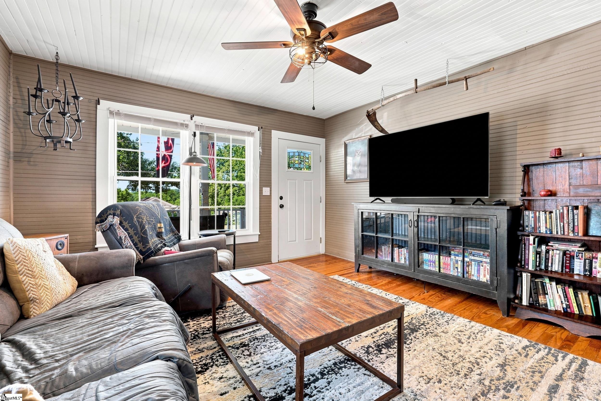 110 Ligon Street Property Photo 16