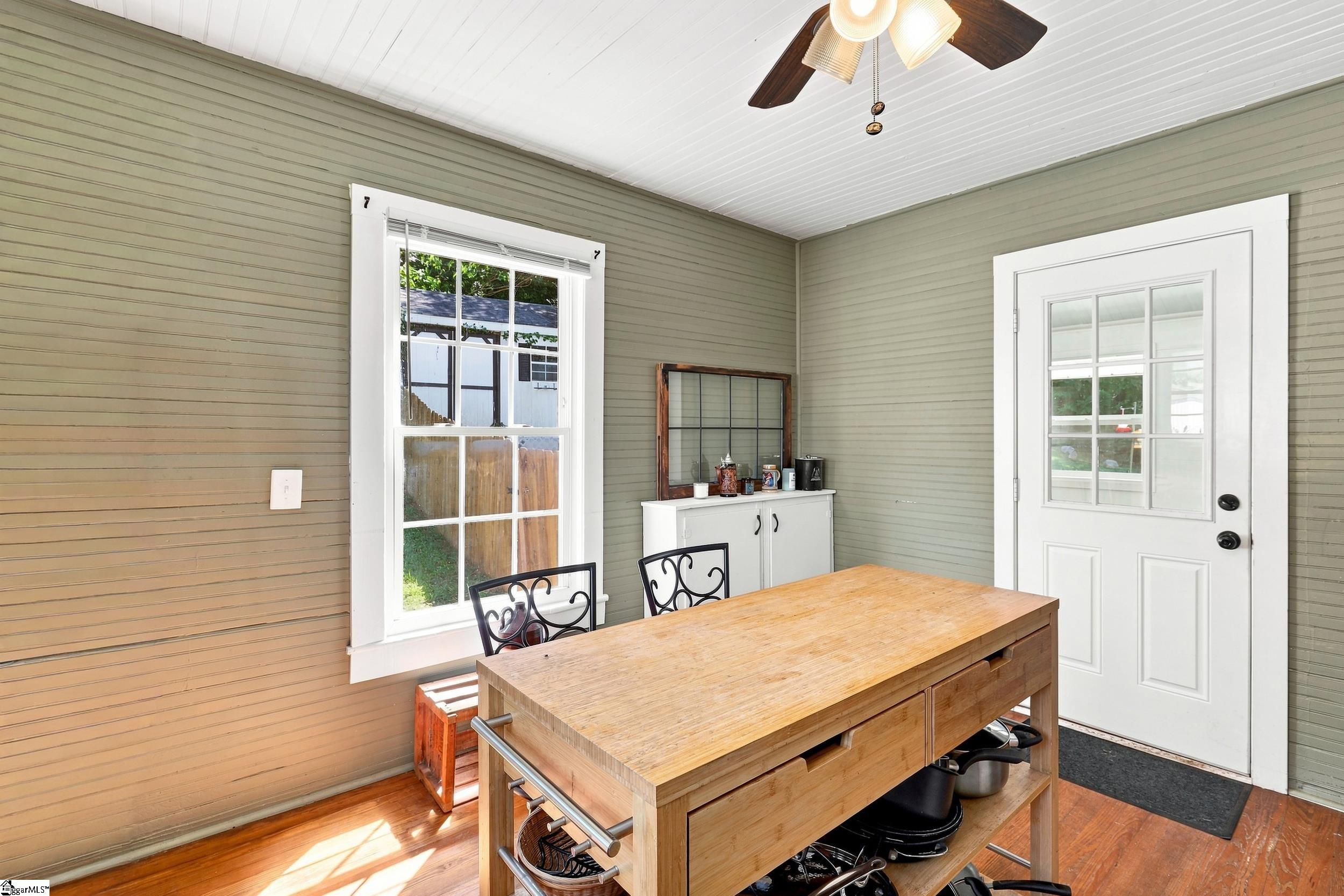 110 Ligon Street Property Photo 17