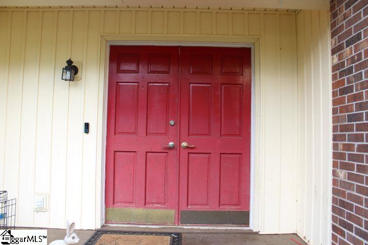 103 Pine Forest Drive Property Photo 2