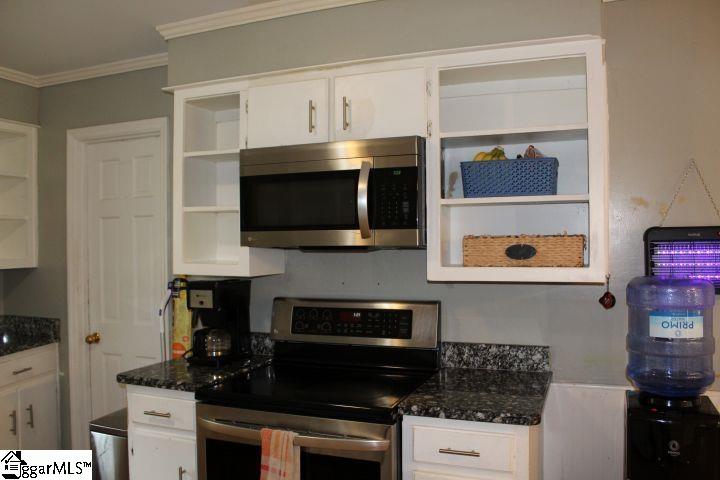 103 Pine Forest Drive Property Photo 4