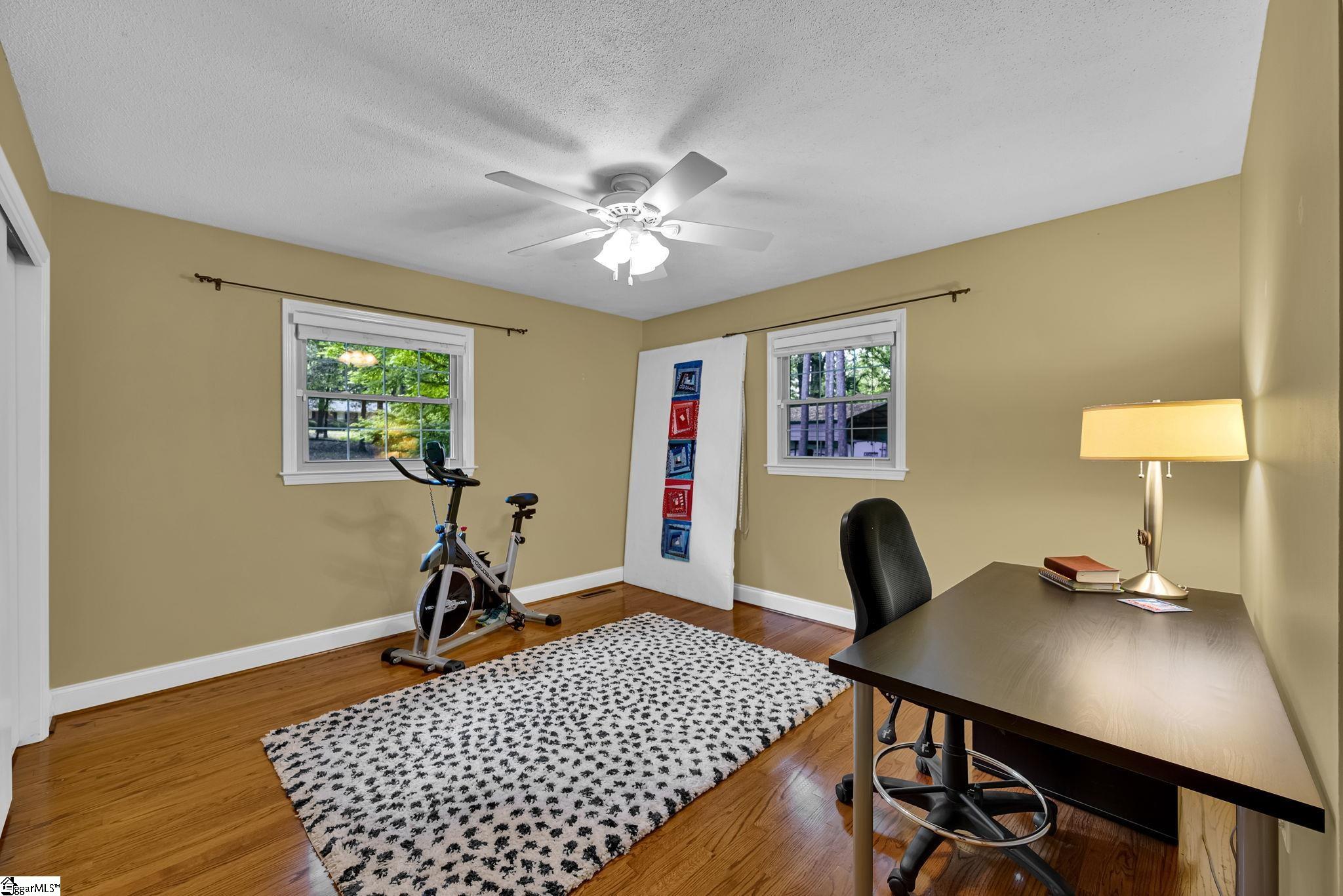 900 Cricket Lane Property Photo 10