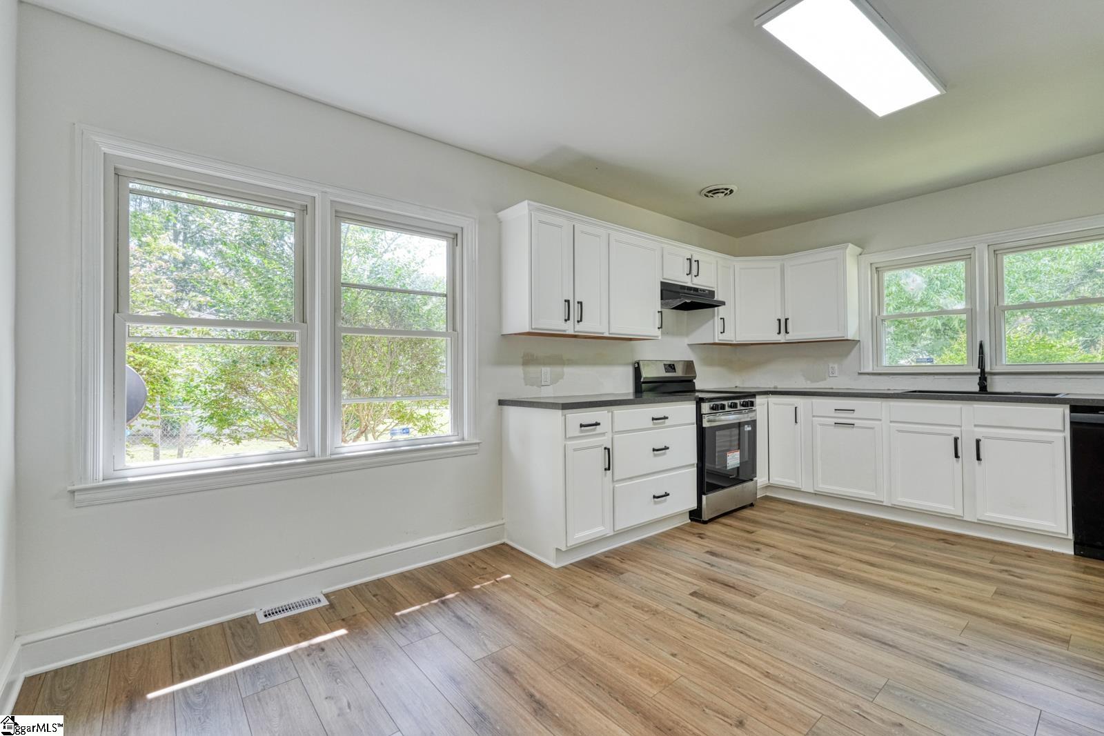 113 Merle Drive Property Photo 17