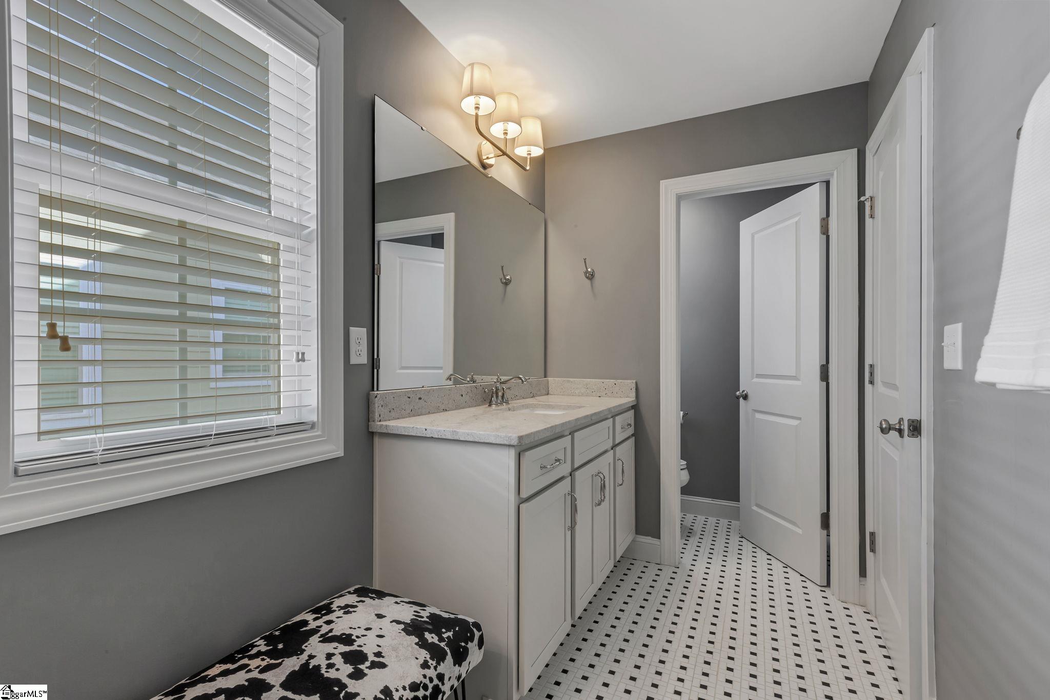 1a Love Drive Property Photo 26