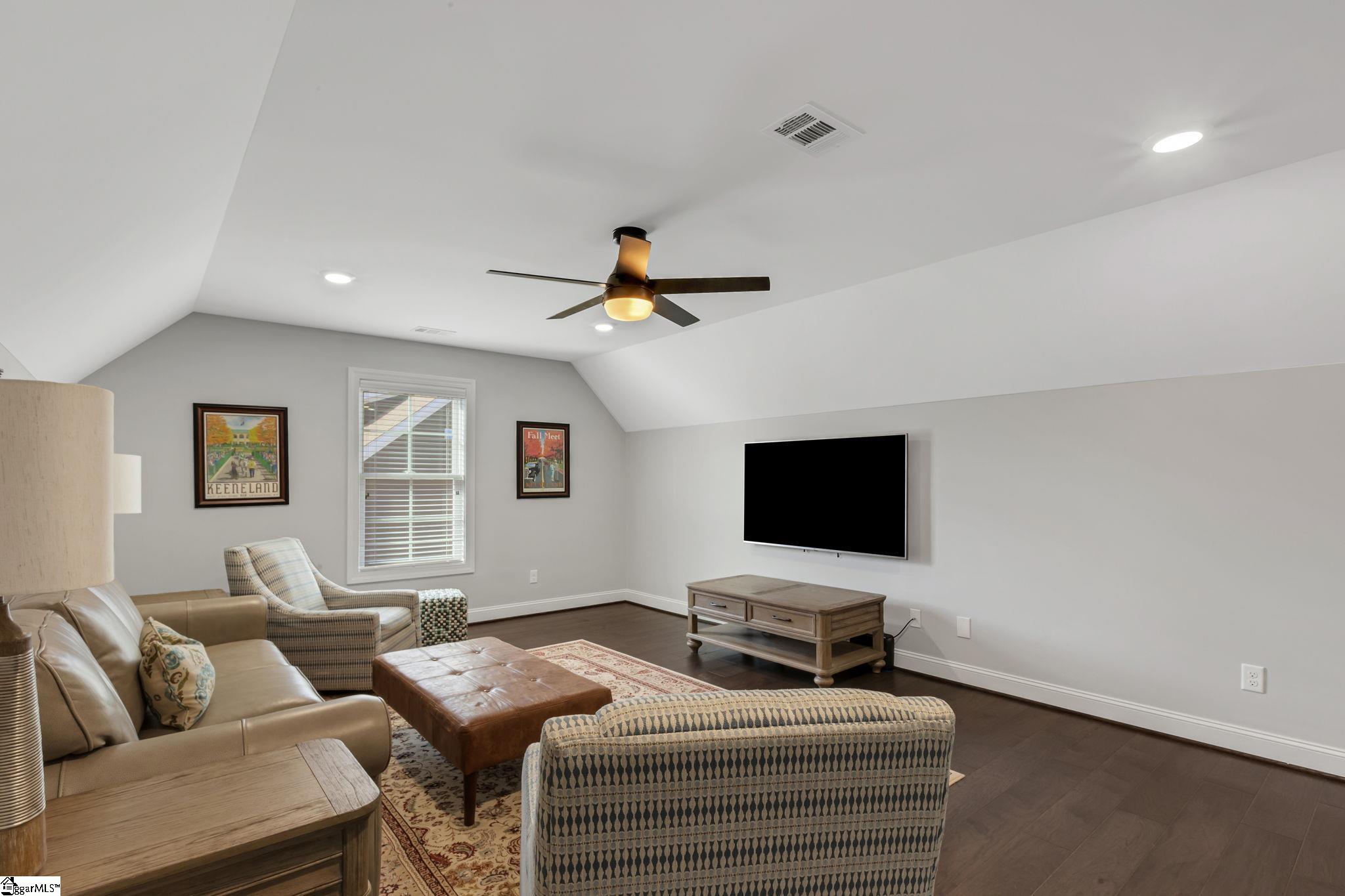 1a Love Drive Property Photo 28