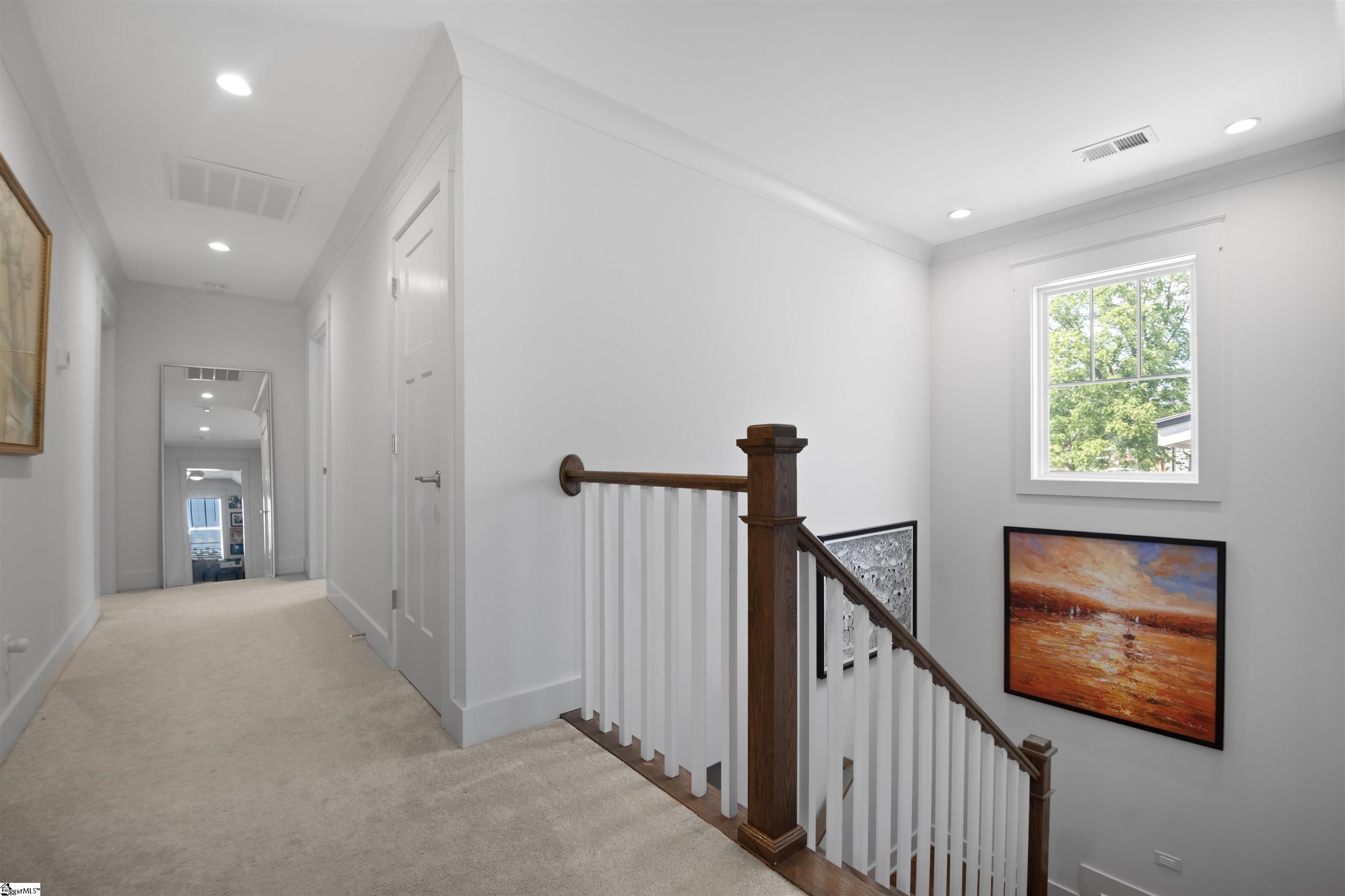 2 Country Squire Court Property Photo 34