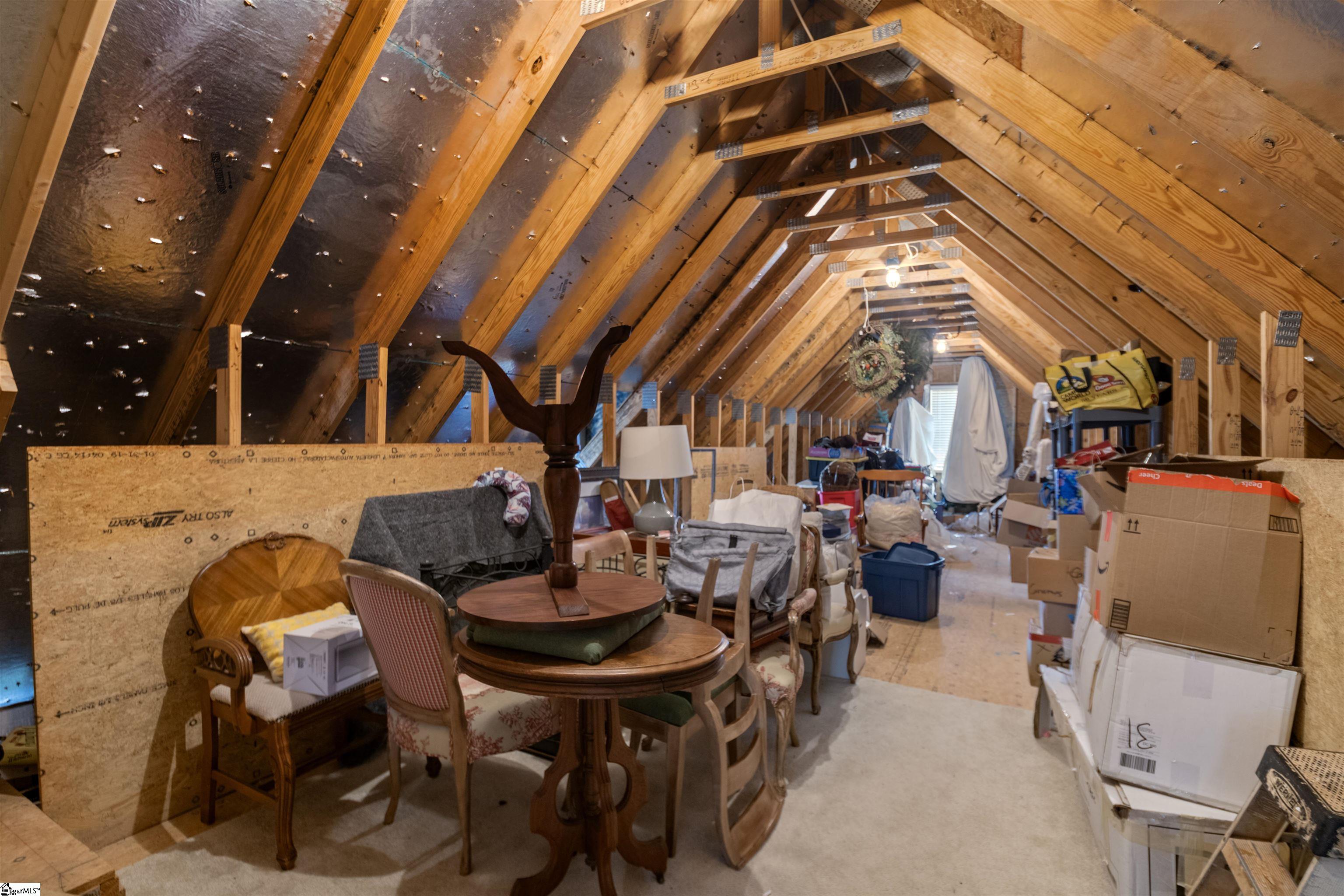 2 Country Squire Court Property Photo 49